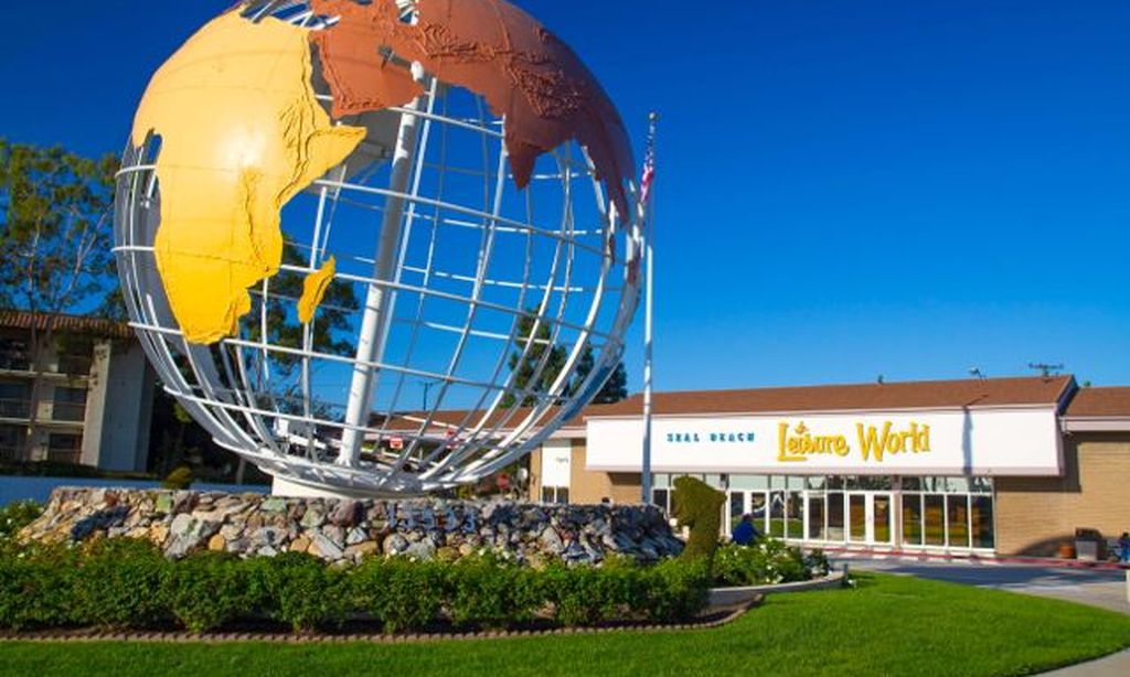 Leisure World® Seal Beach community photo 1