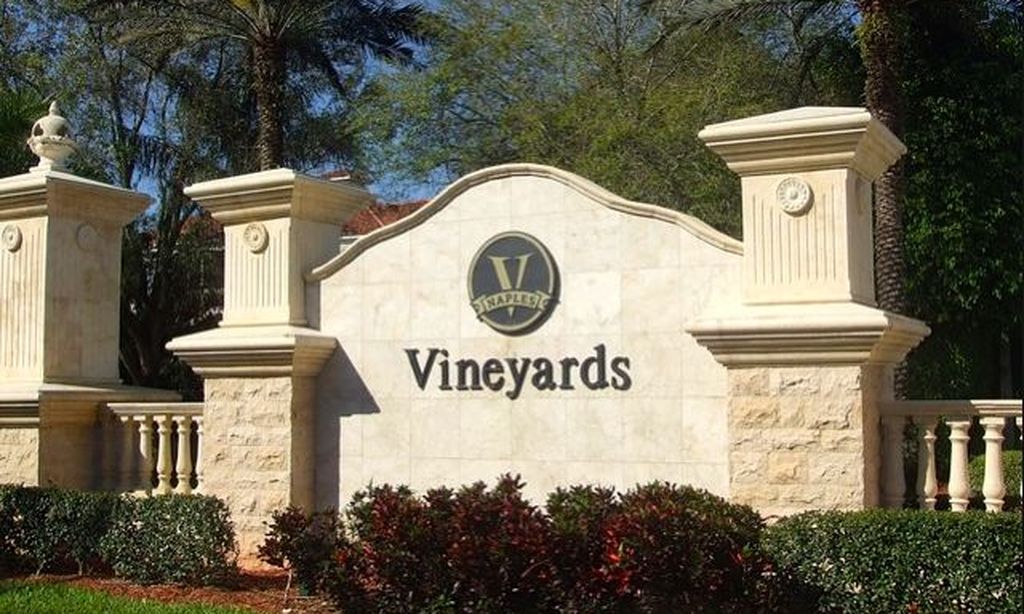 Vineyards community photo 1