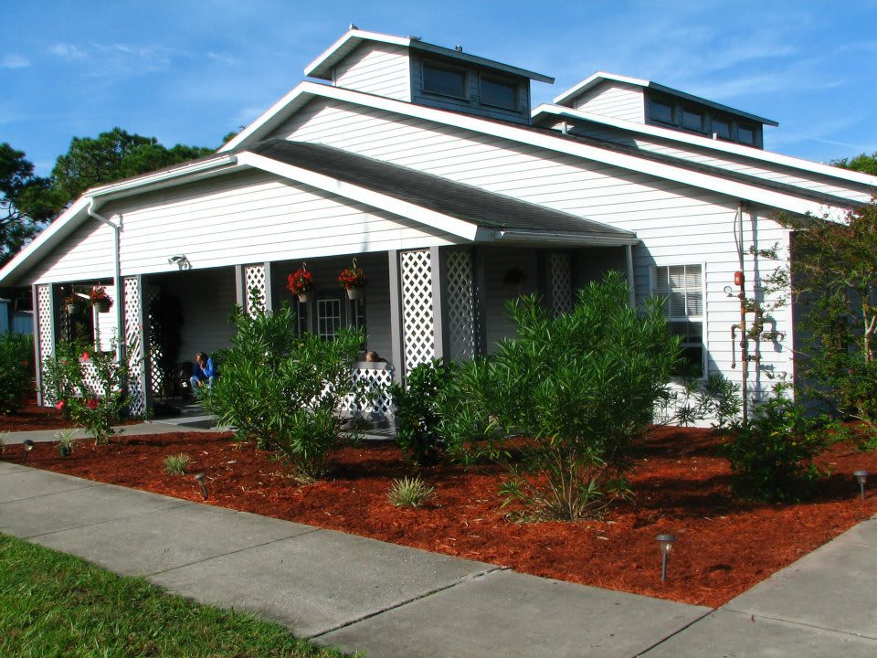 Emerald Court Retirement Residences community photo 1