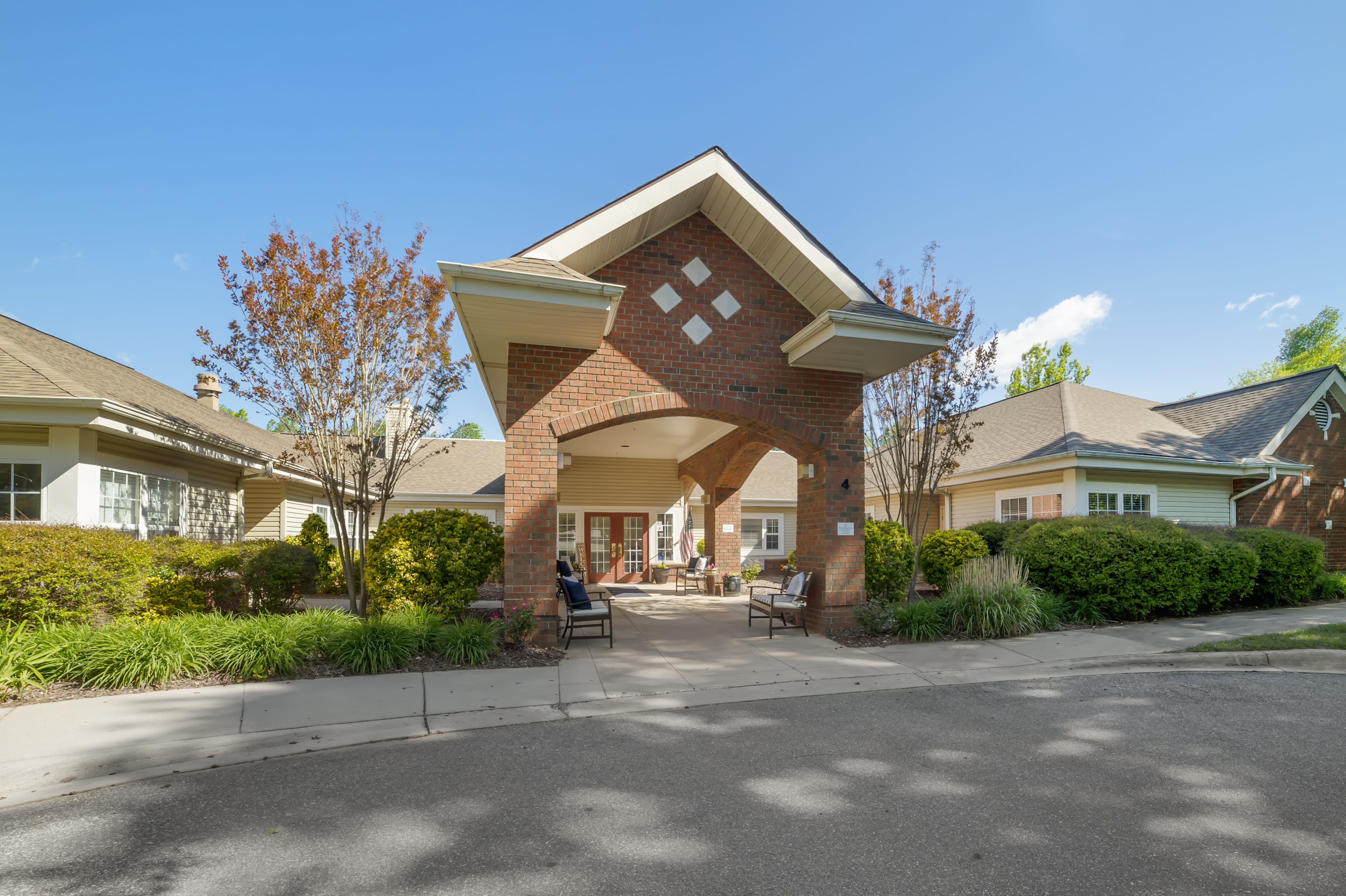 Brookdale Asheville Walden Ridge community photo 1