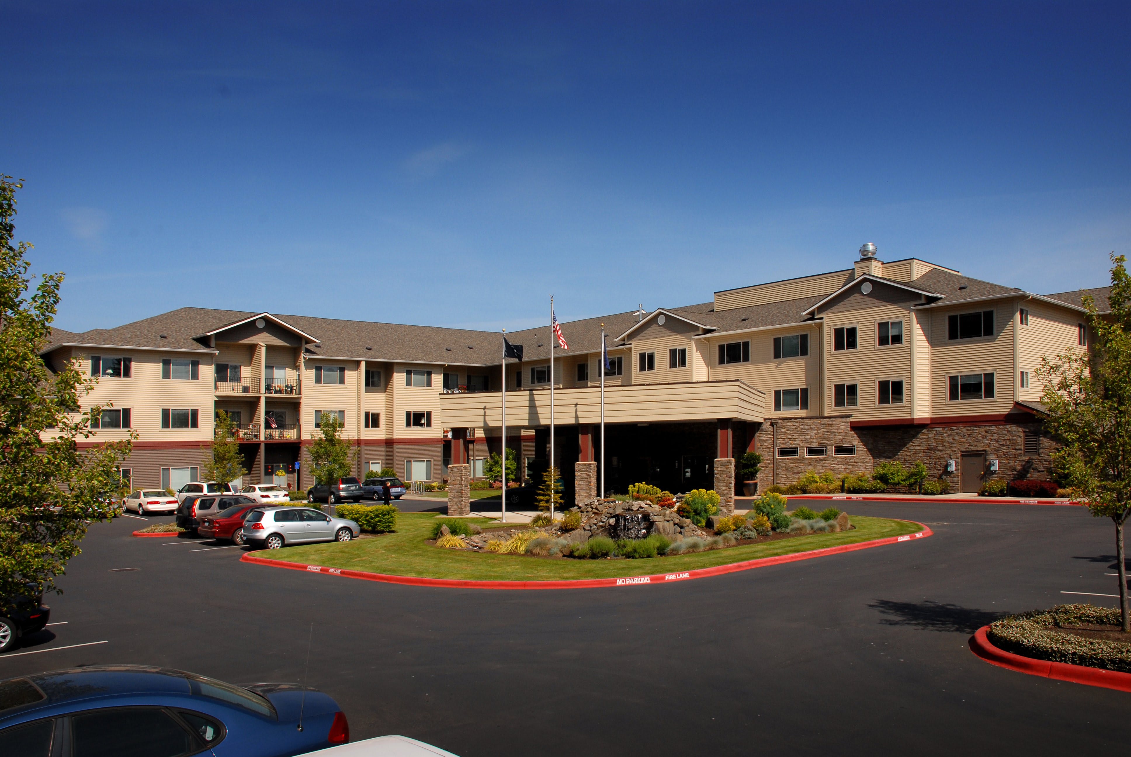 Emerald Pointe Senior Living Community community photo 1