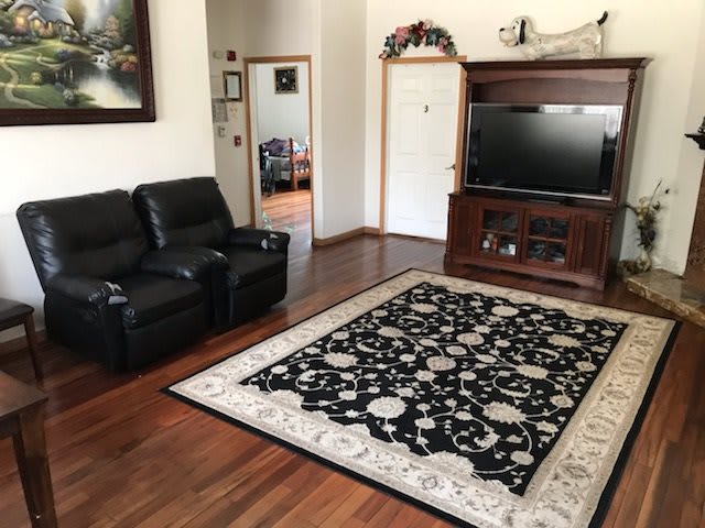 Rosalina's Home Care community photo 1