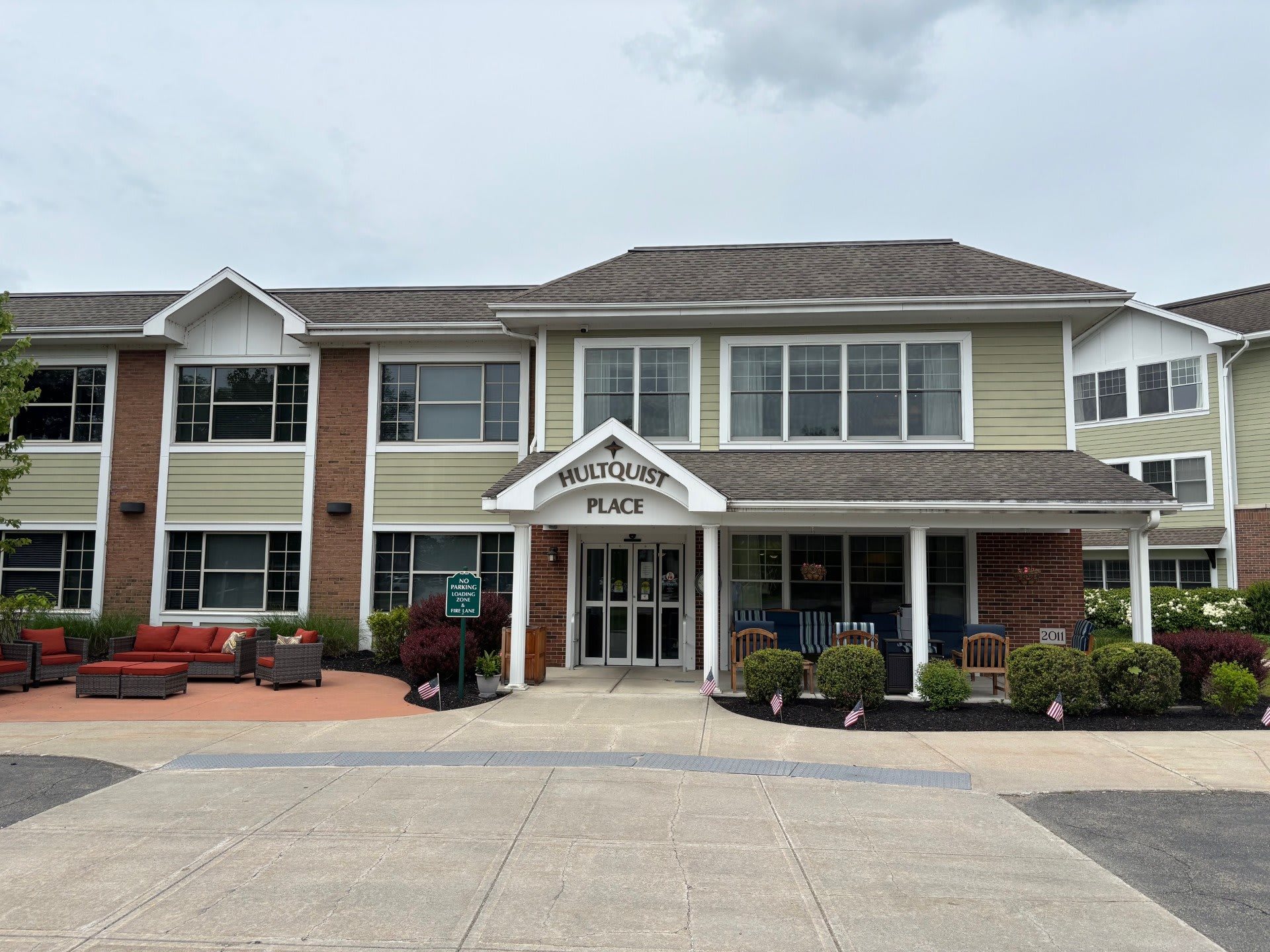 Hultquist Place community photo 1
