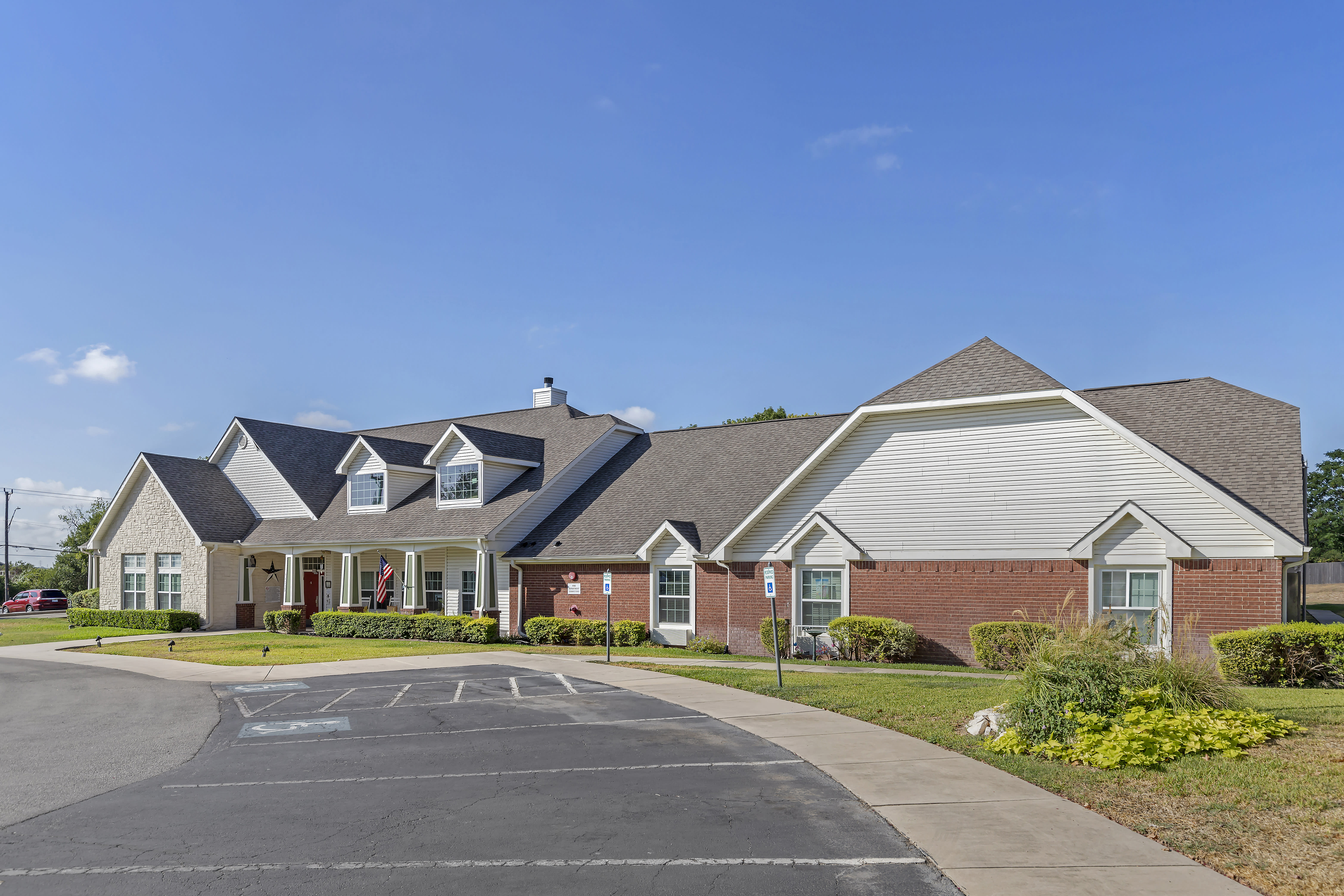Brookdale Nacogdoches community photo 1
