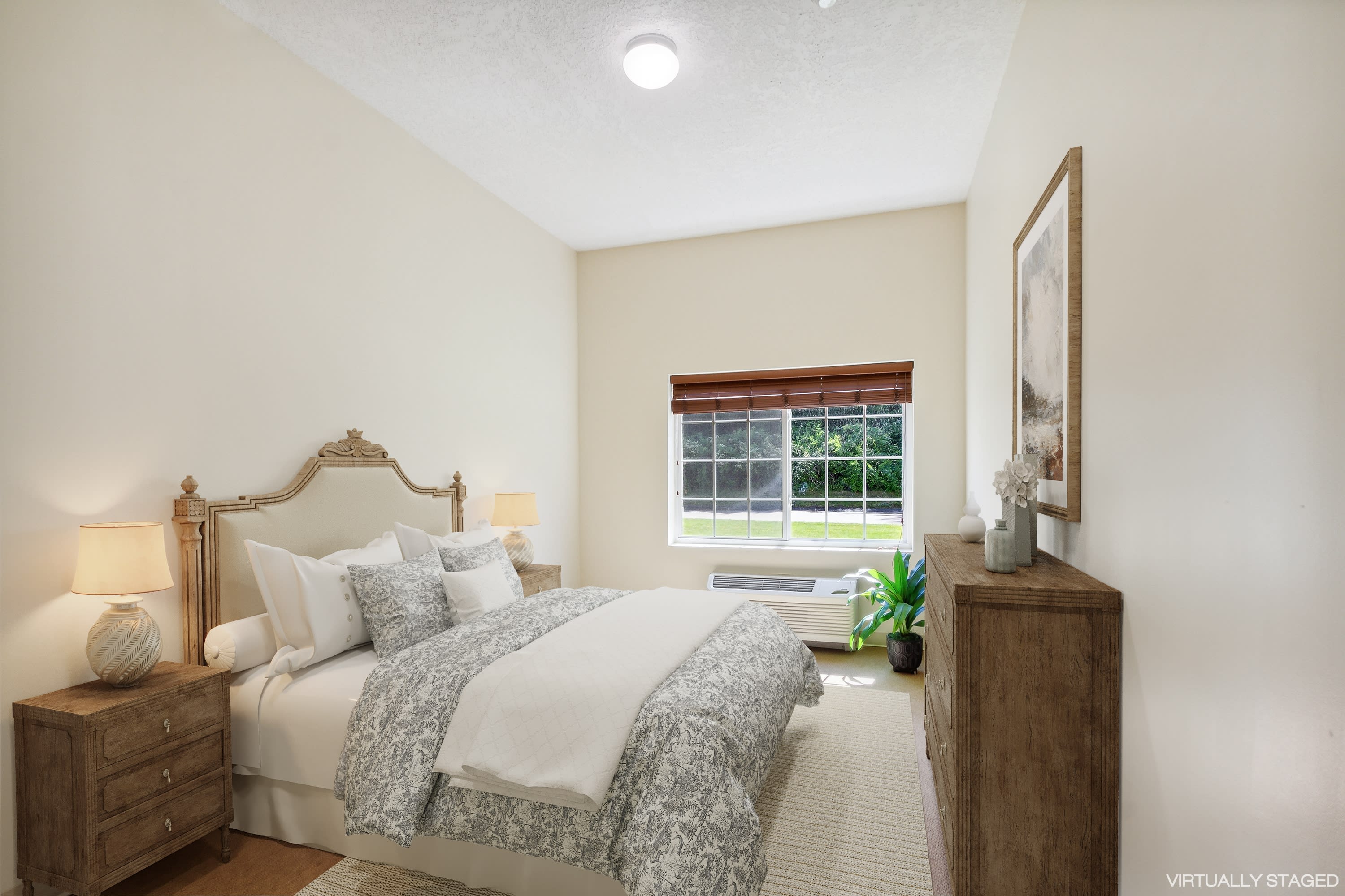 The Enclave of Franklin Assisted Living and Memory Care Community community photo 1