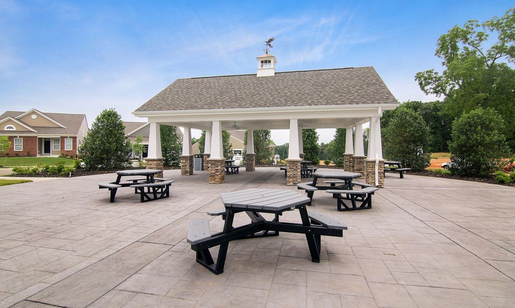 The Villas at Archer Springs community photo 1