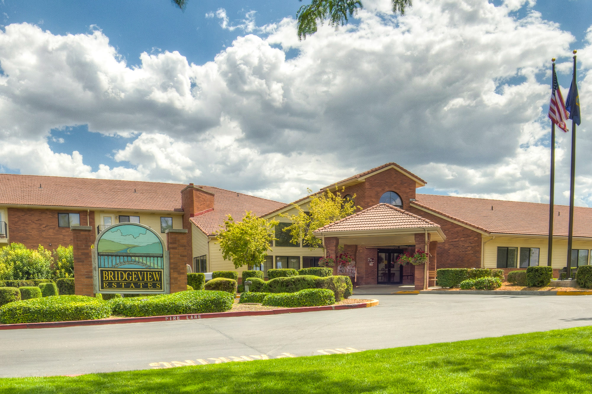 Bridgeview Estates community photo 1
