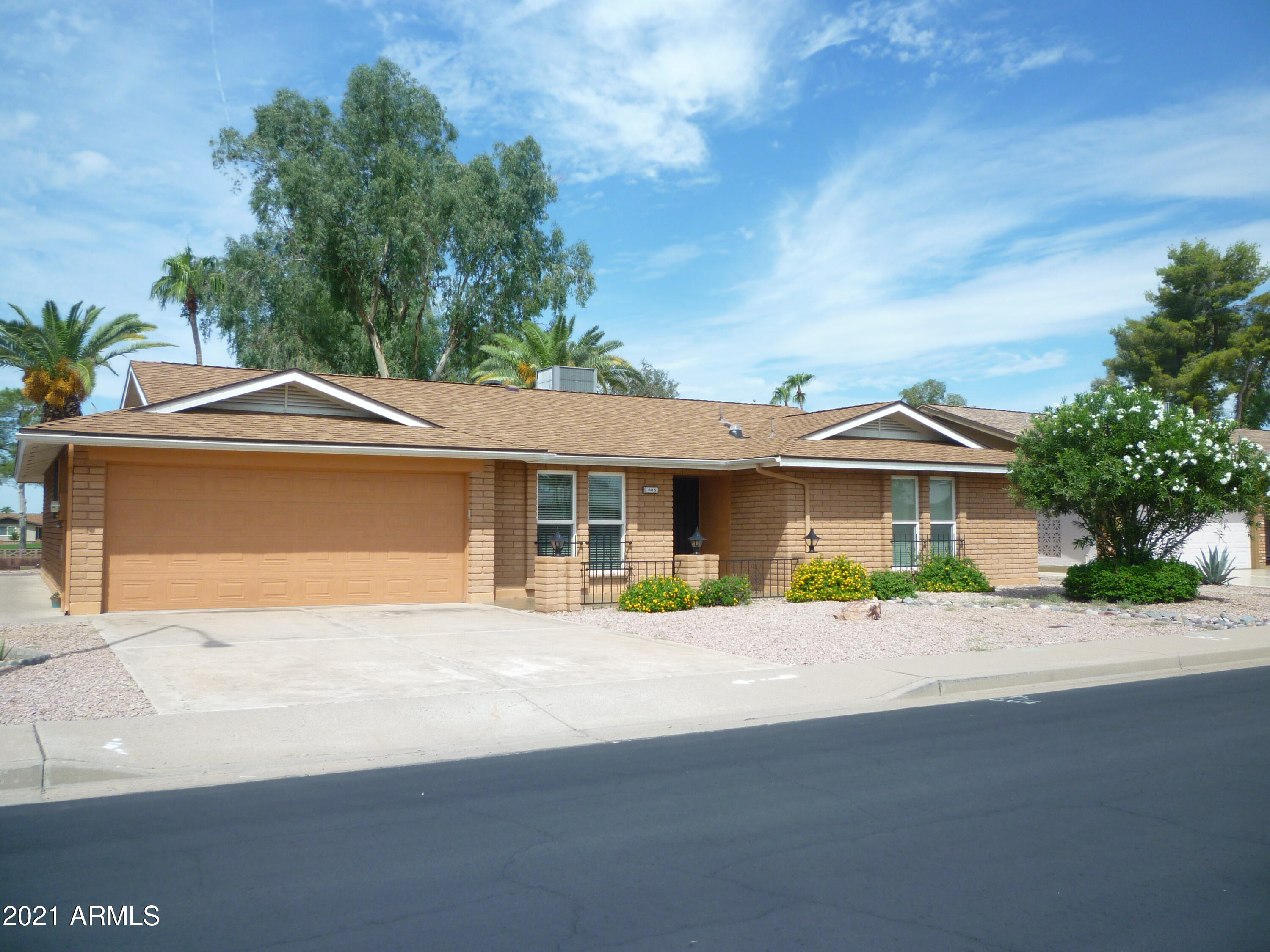 Sunland Village community photo 1