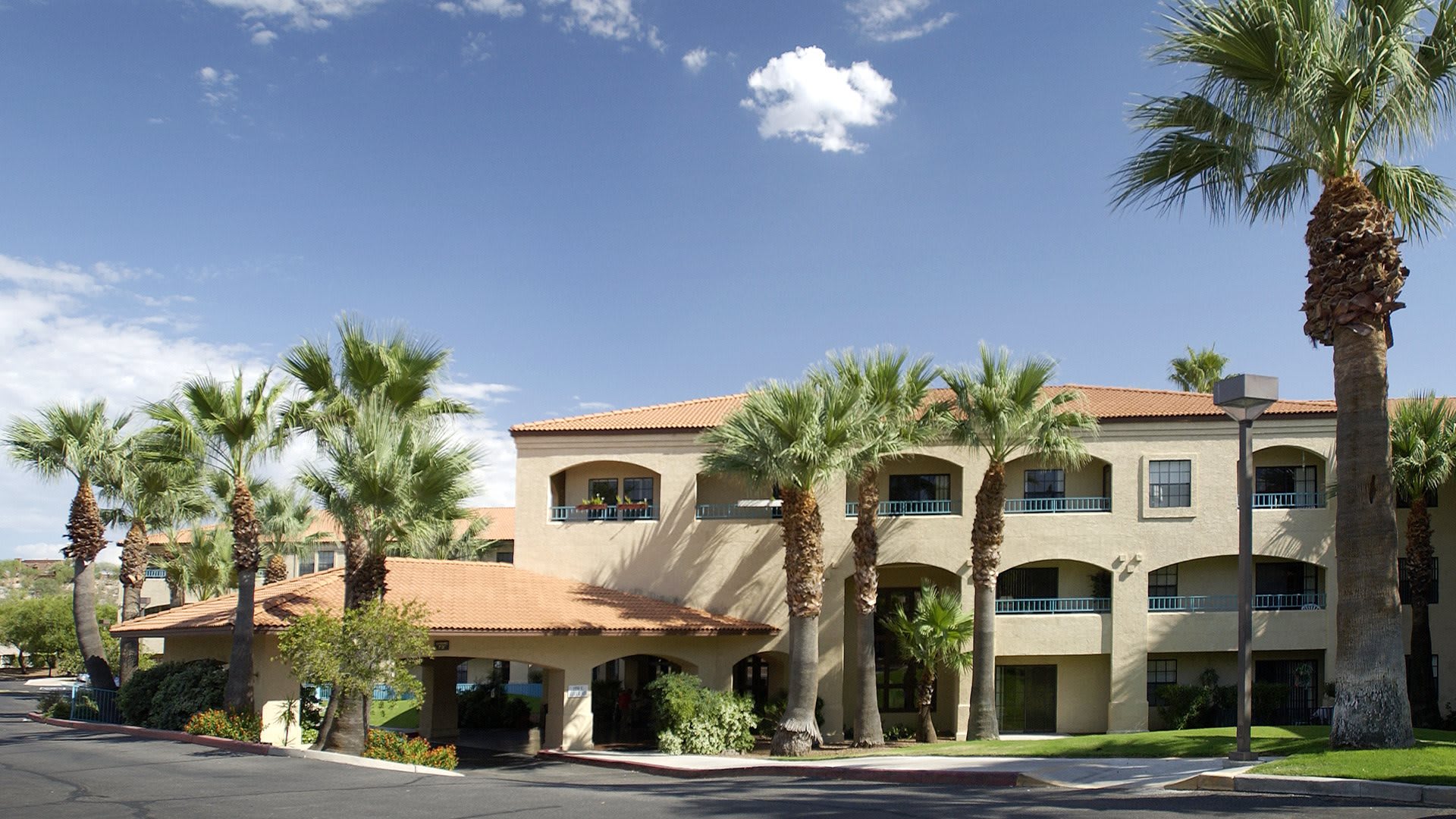 Atria Campana Del Rio community photo 1