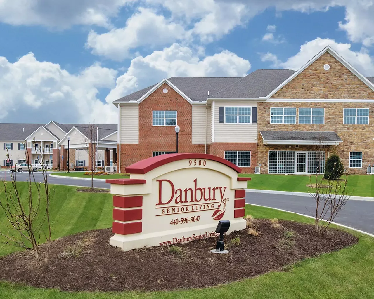 Danbury Broadview Heights community photo 1