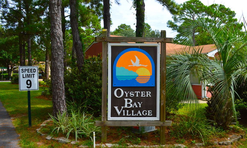 Oyster Bay Village community photo 1