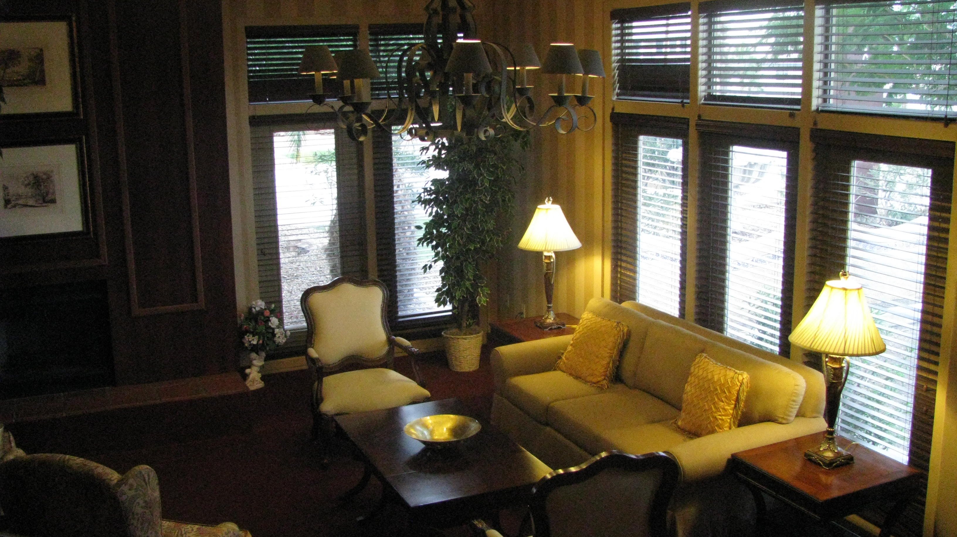 Silver Creek Leisure Assisted Living community photo 1