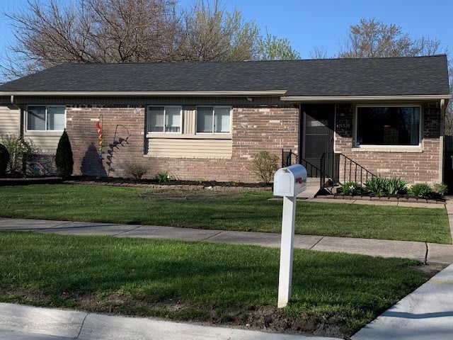 Wendy Manor community photo 1