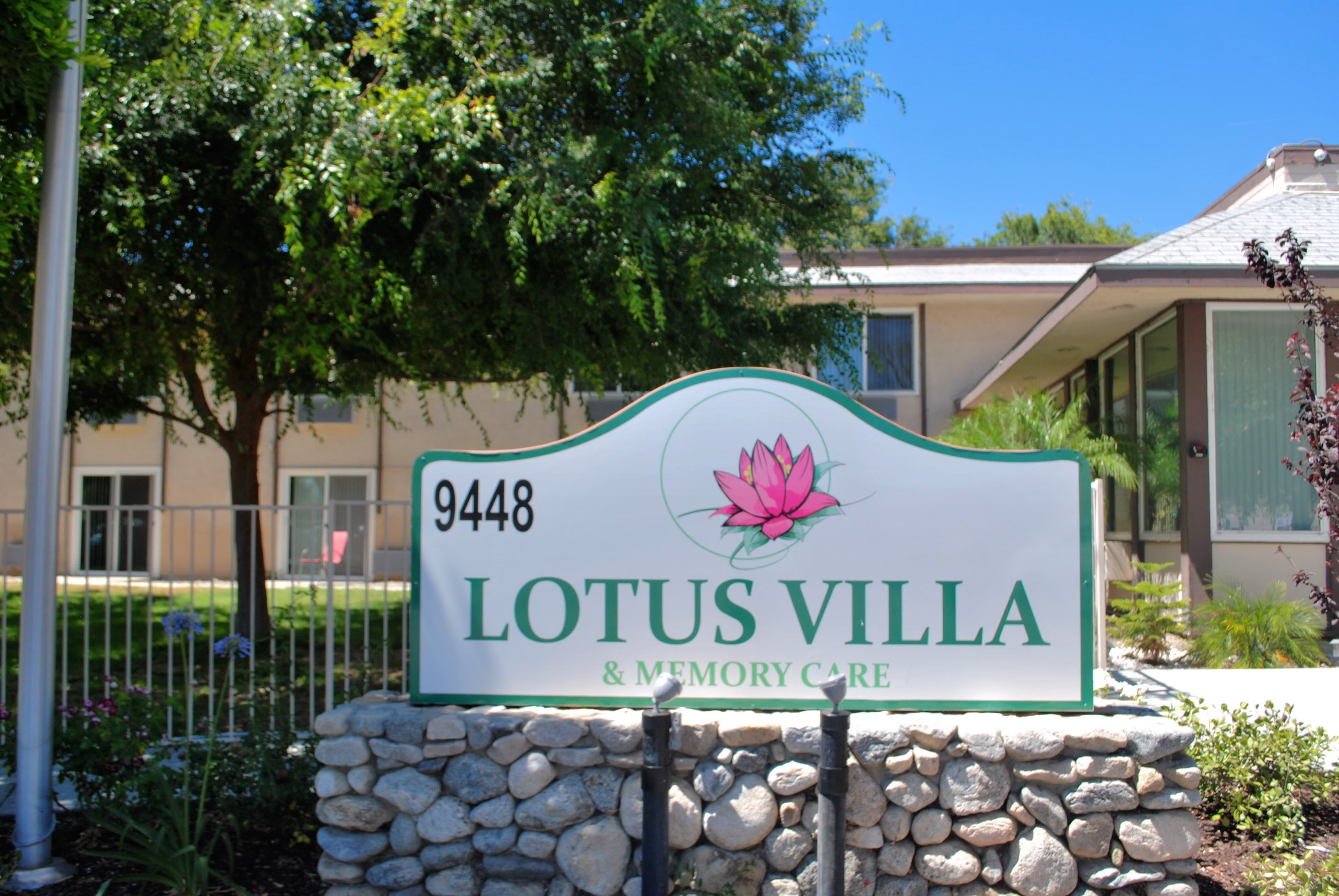 Lotus Villa And Memory Care community photo 1