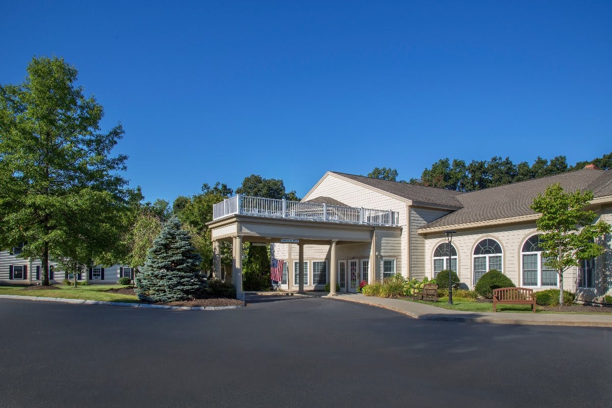 Benchmark Senior Living at Shrewsbury Crossings community photo 1