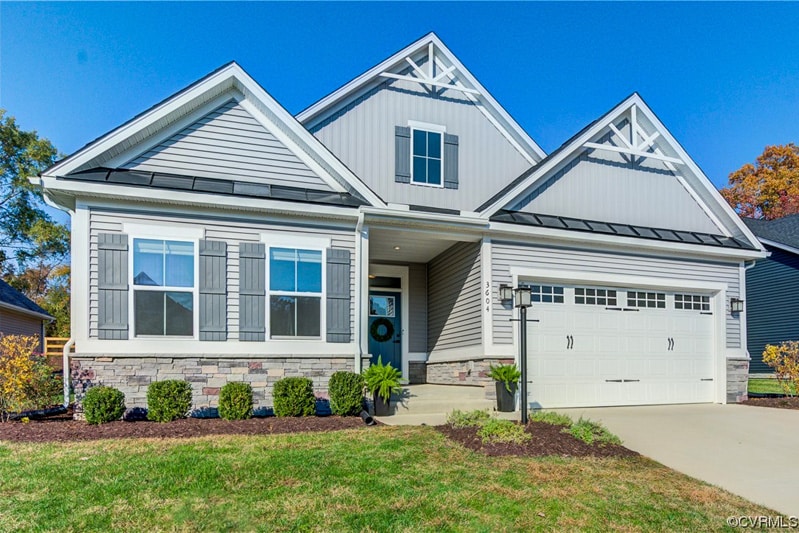 Britlyn community photo 1