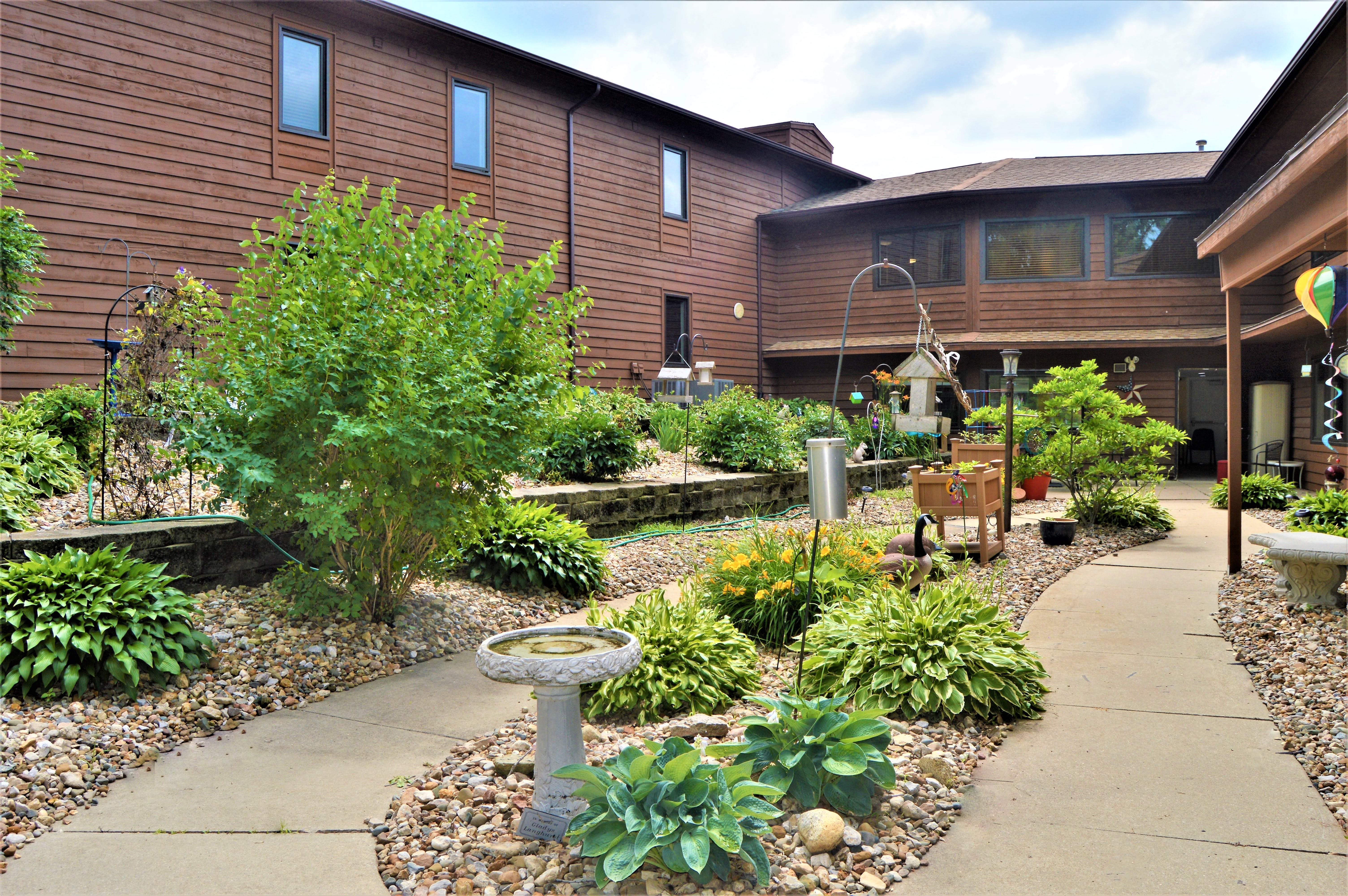 Garnett Place community photo 3