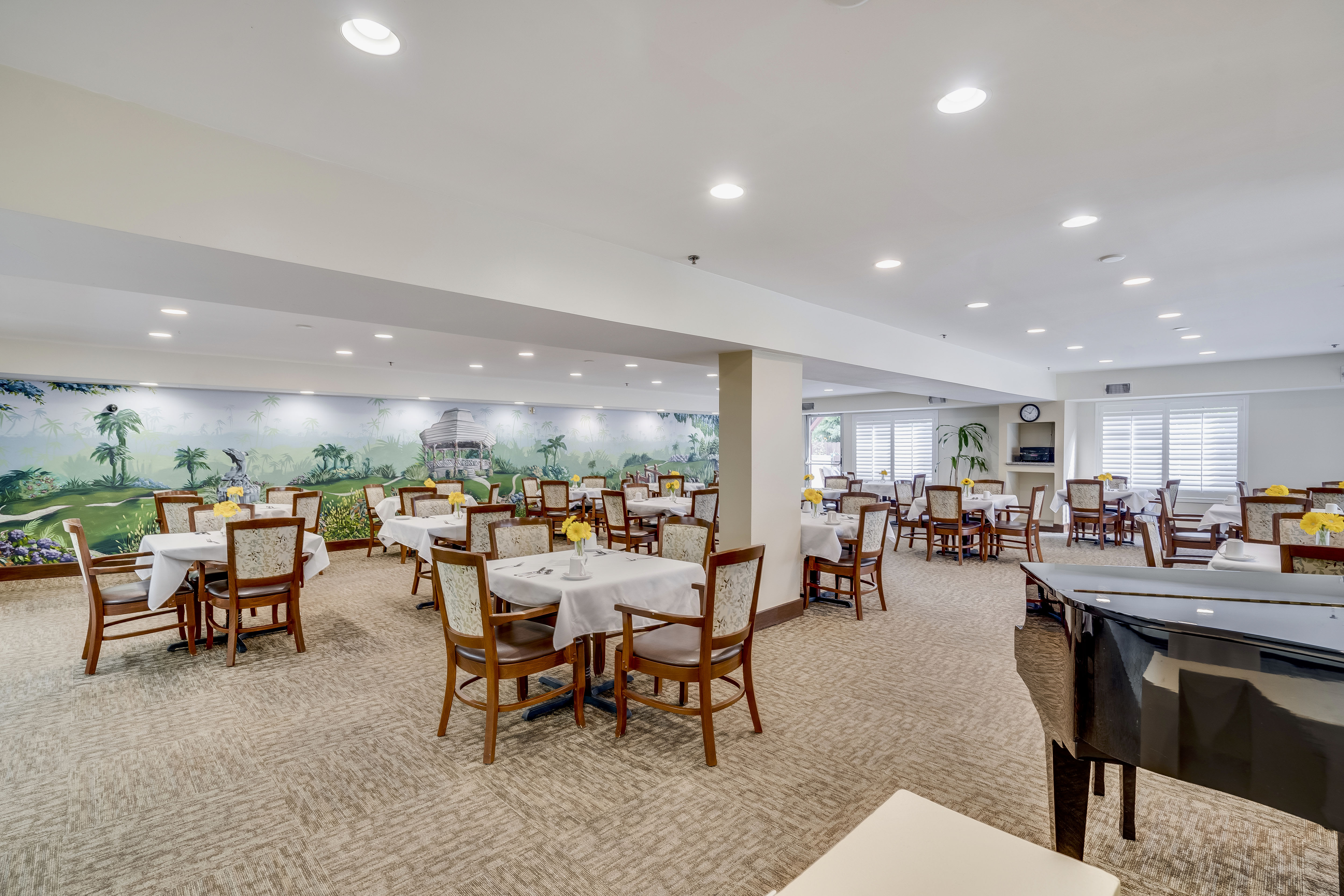 Sungarden Terrace Assisted Living and Memory Care community photo 1