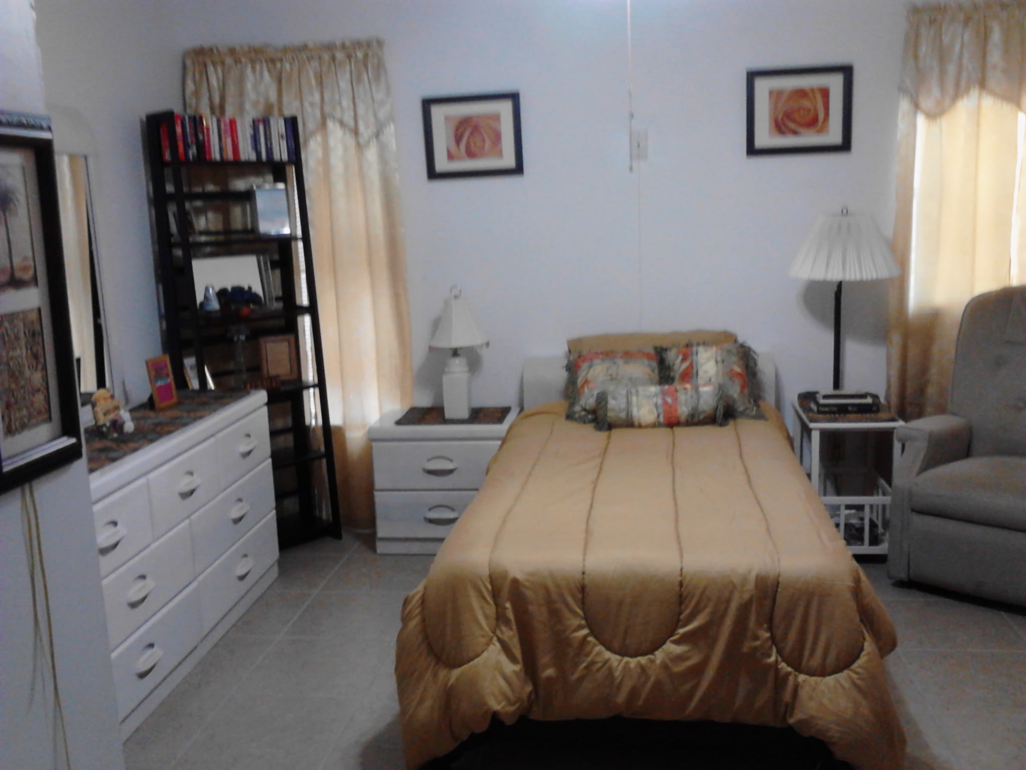 Pondella Serenity Court community photo 1