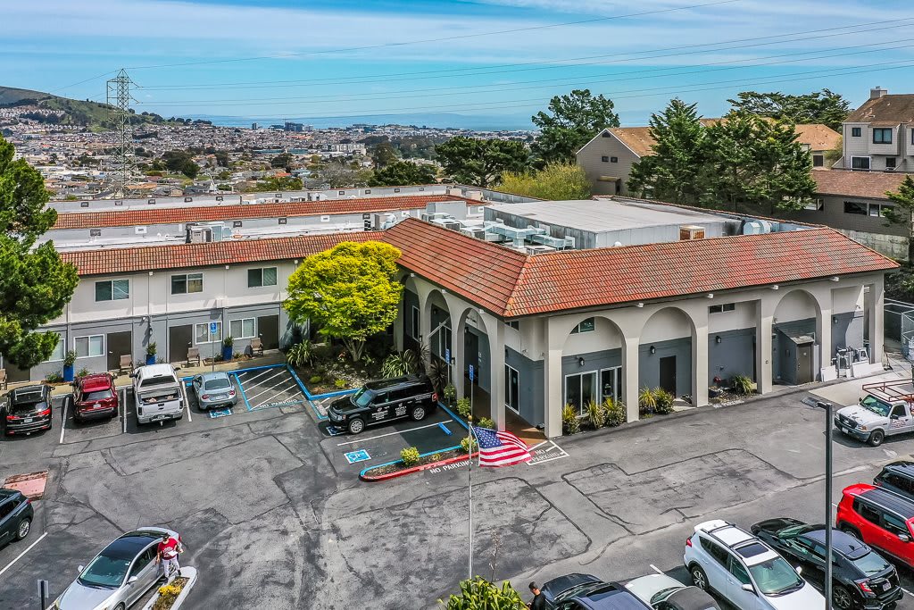 Serra Highlands Senior Living community photo 1