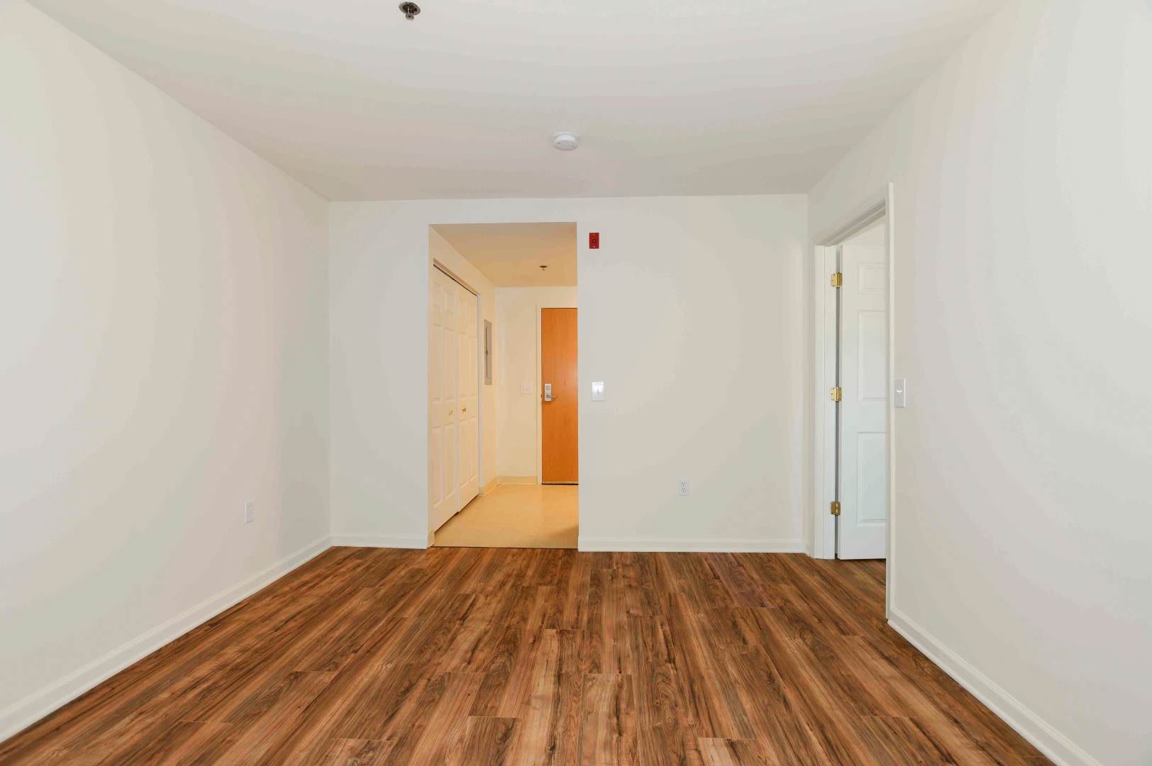 Warren Place Senior Apartments community photo 1