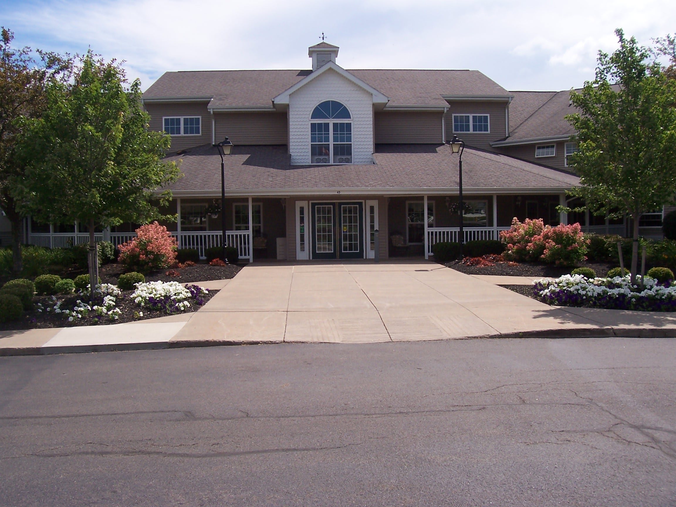 College Greene Senior Apartments community photo 1
