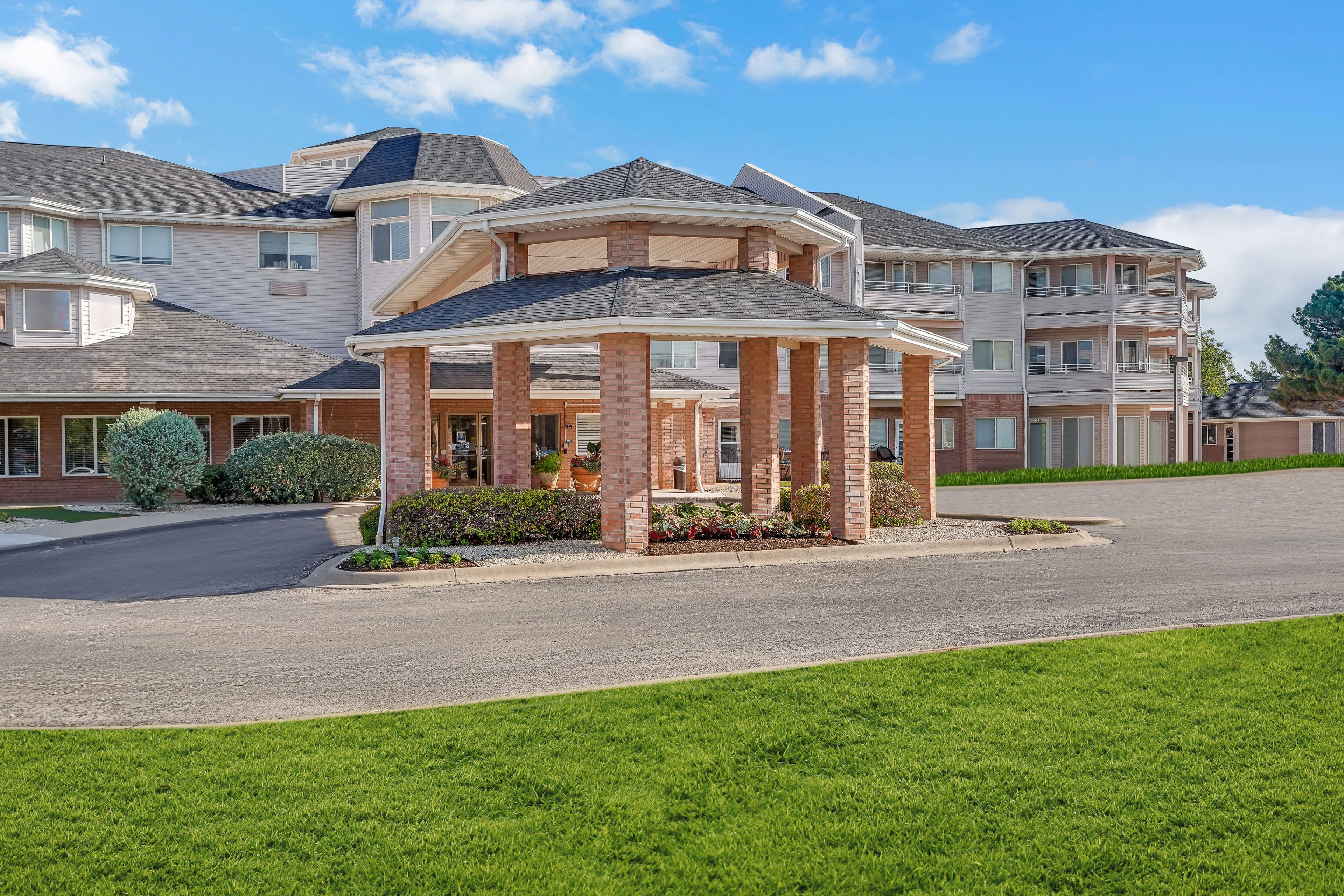 Polo Park Estates community photo 1