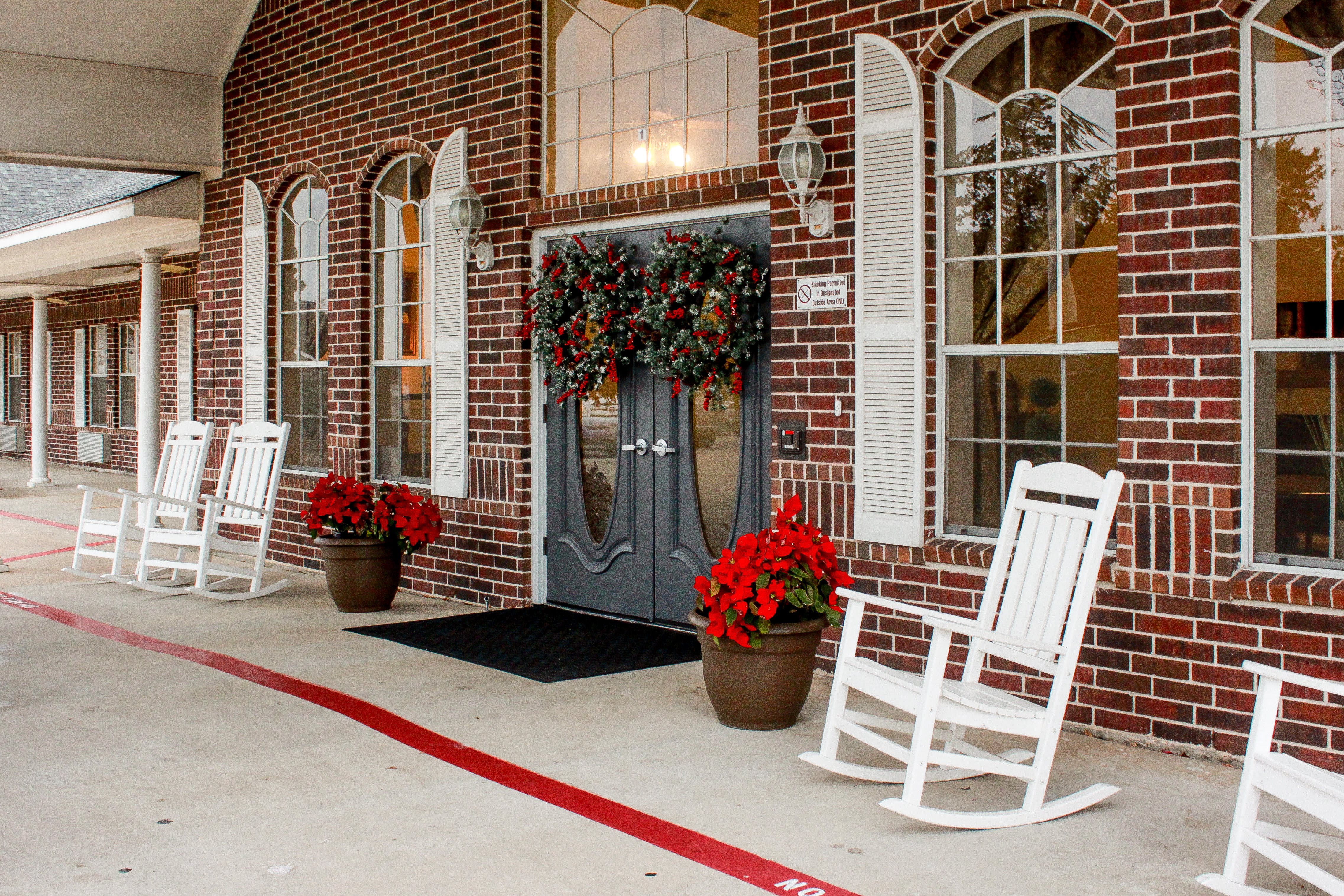 Southern Knights Assisted Living Center community photo 1