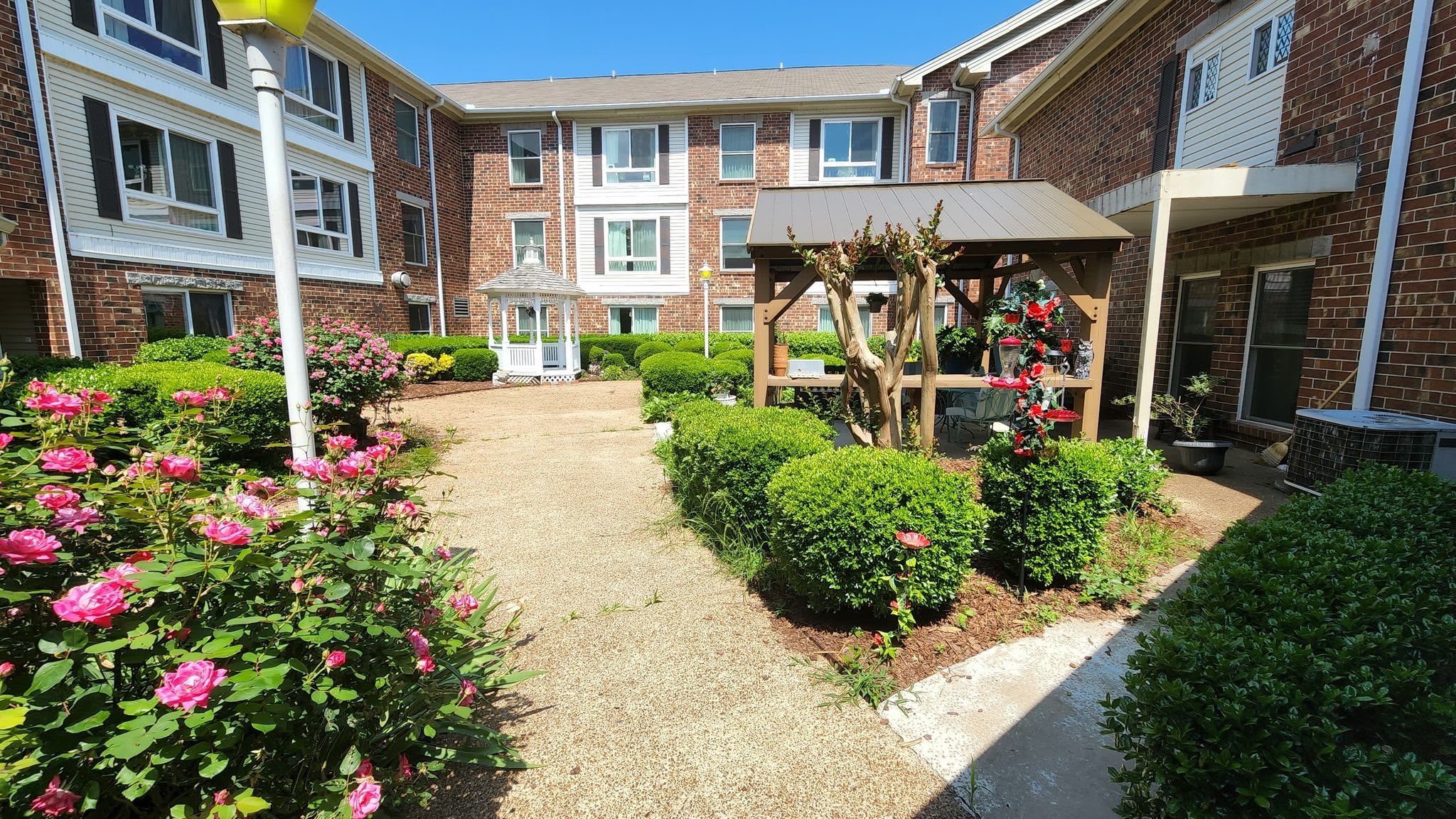 City Center Village community photo 1