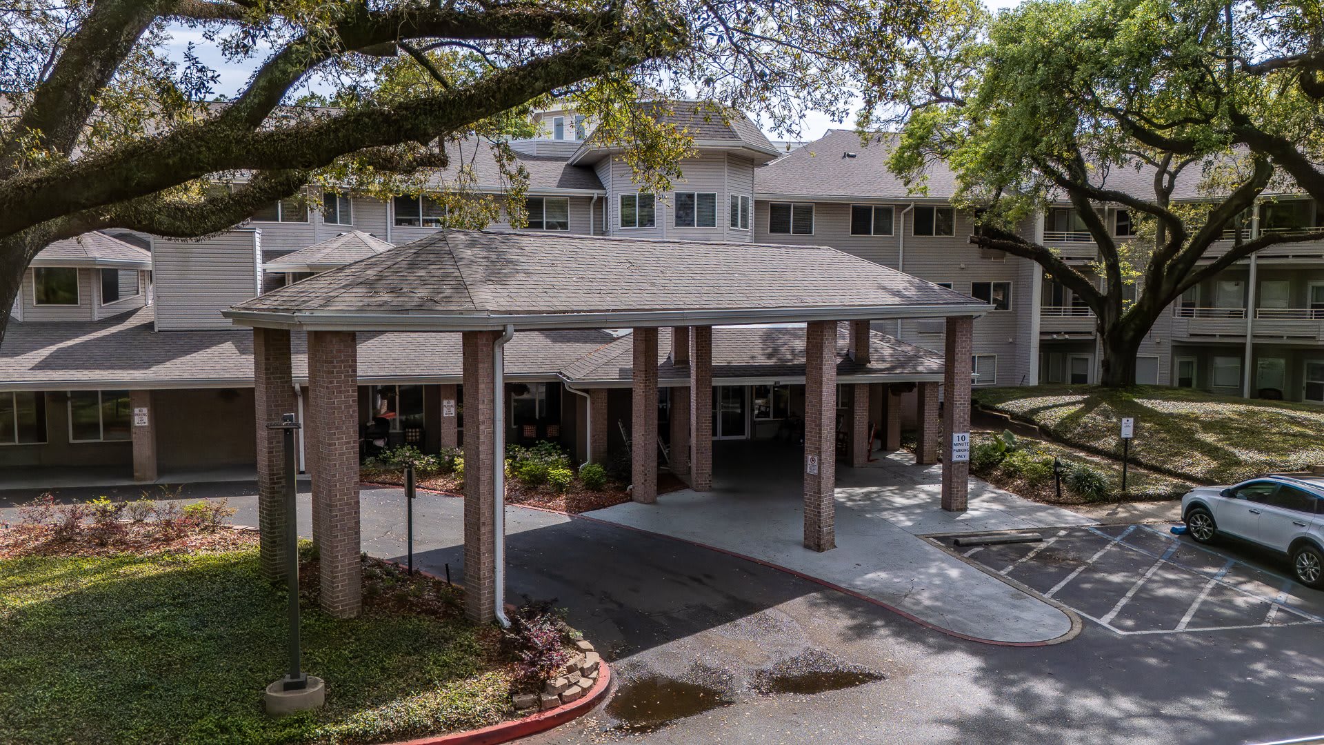 Asher Point Independent Living of Mobile community photo 1