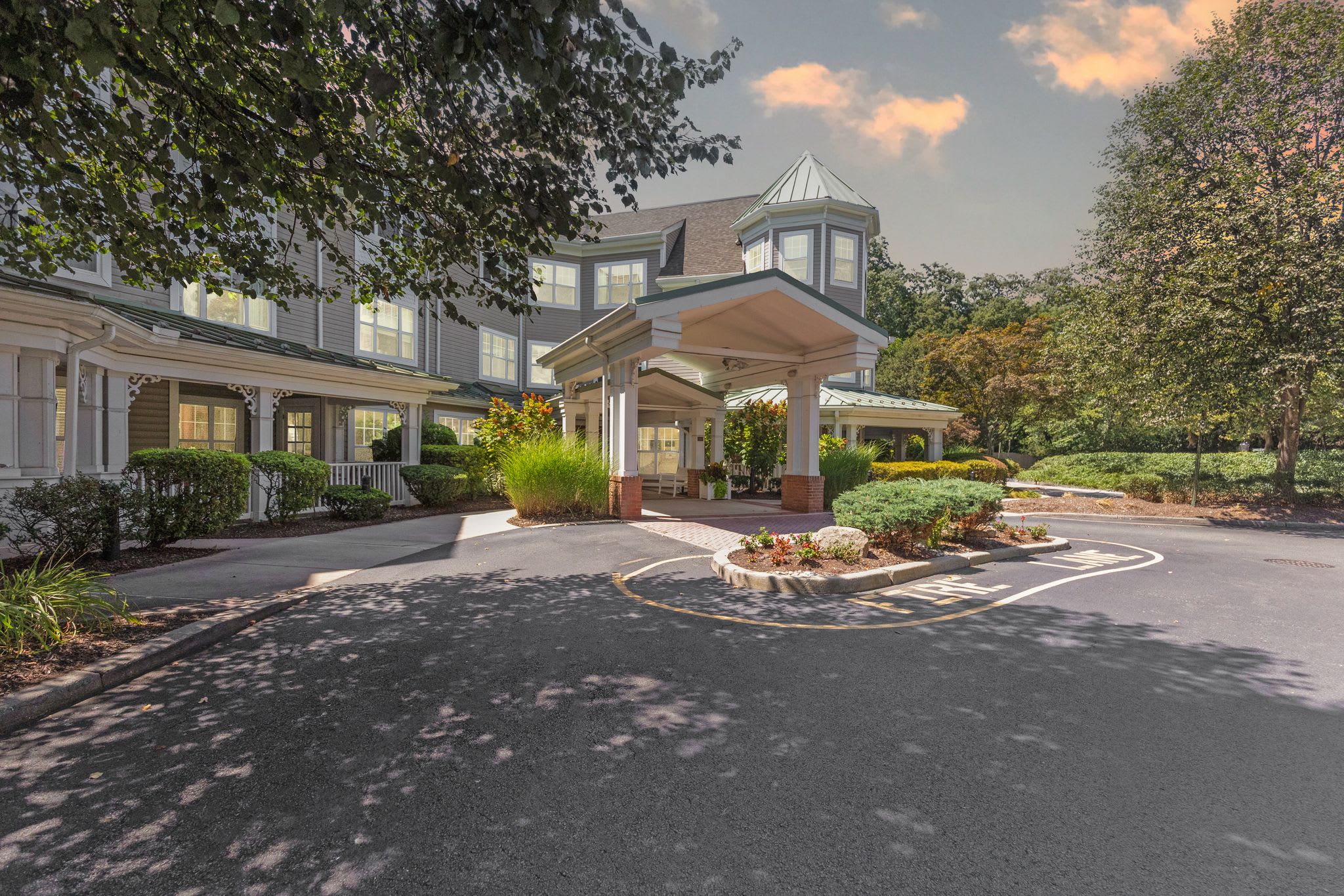 Monarch Paramus community photo 1