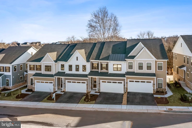 Cadence at Lansdowne community photo 1