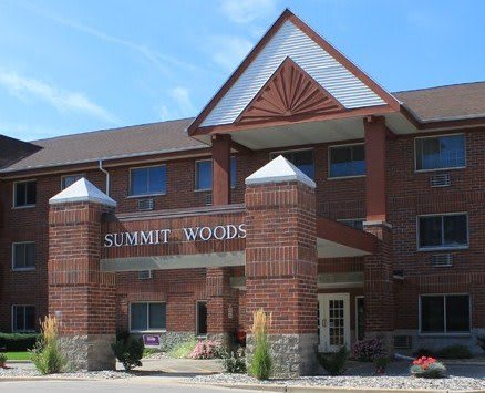 Summit Woods community photo 1