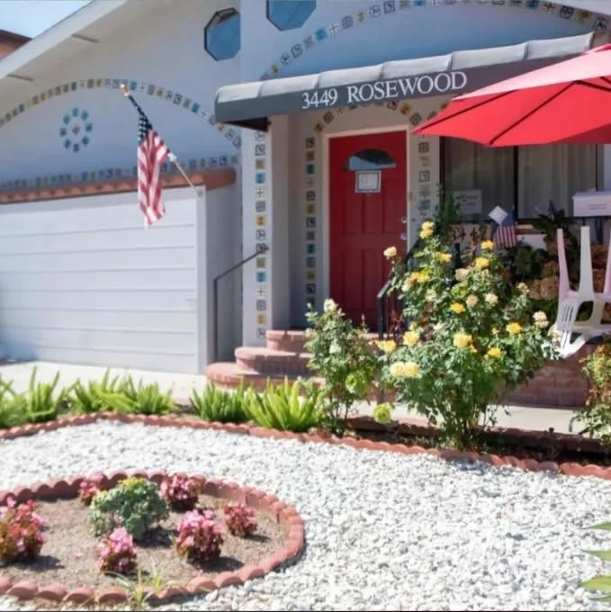 Bentley House community photo 1