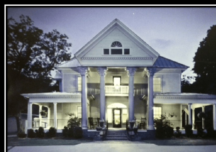 Hampton House Facility community photo 1