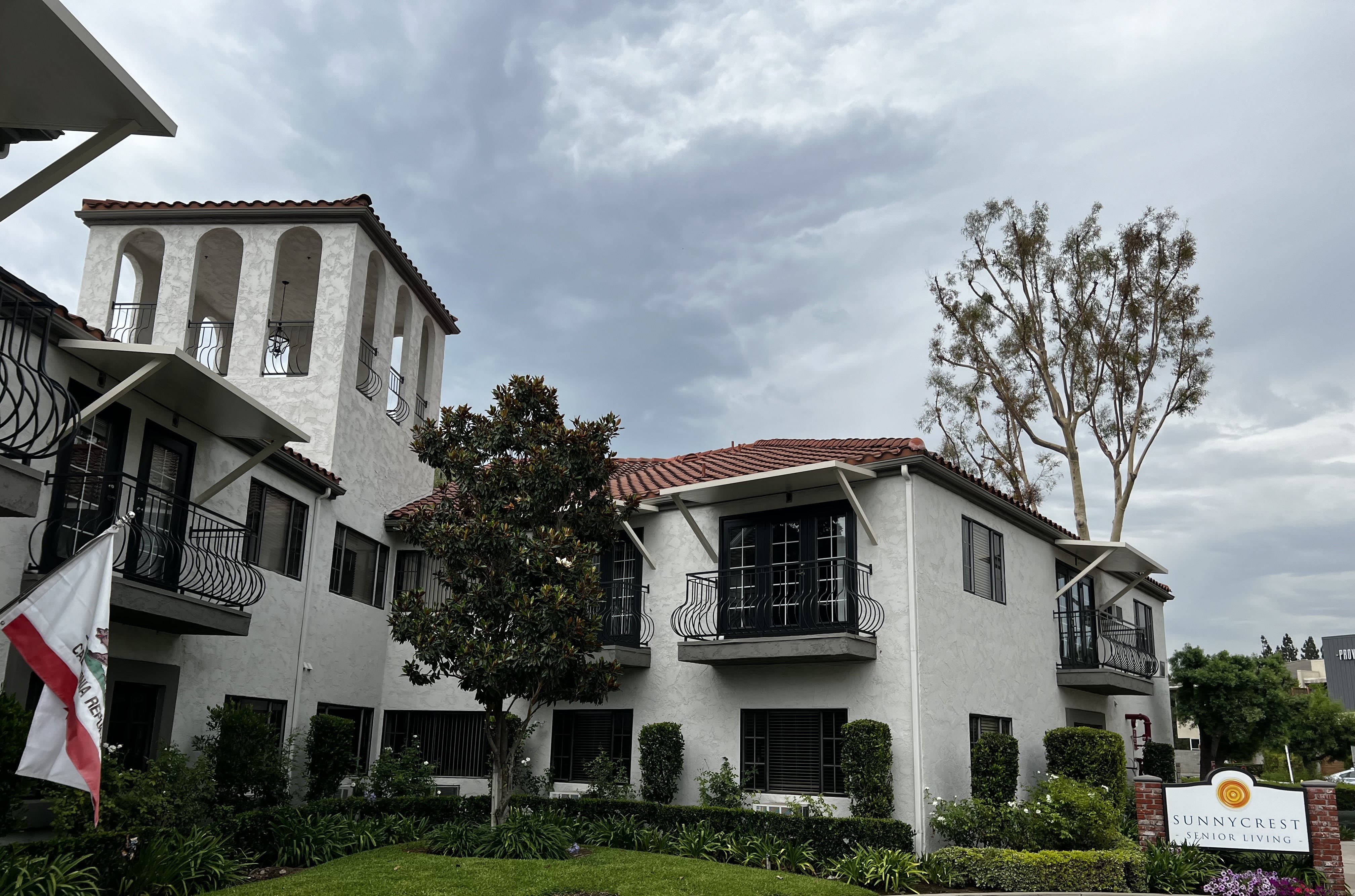 Sunnycrest Senior Living community photo 1