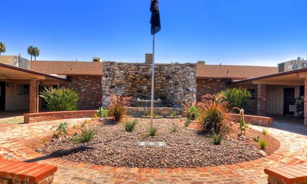 Sun City community photo 1