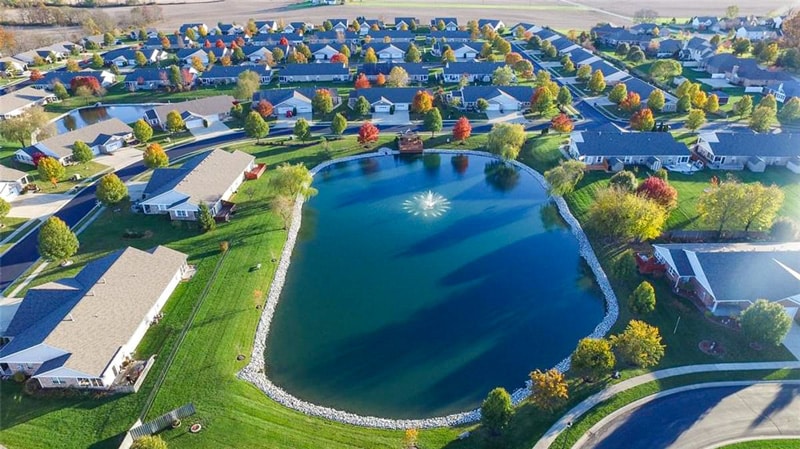Bentley Commons community photo 1