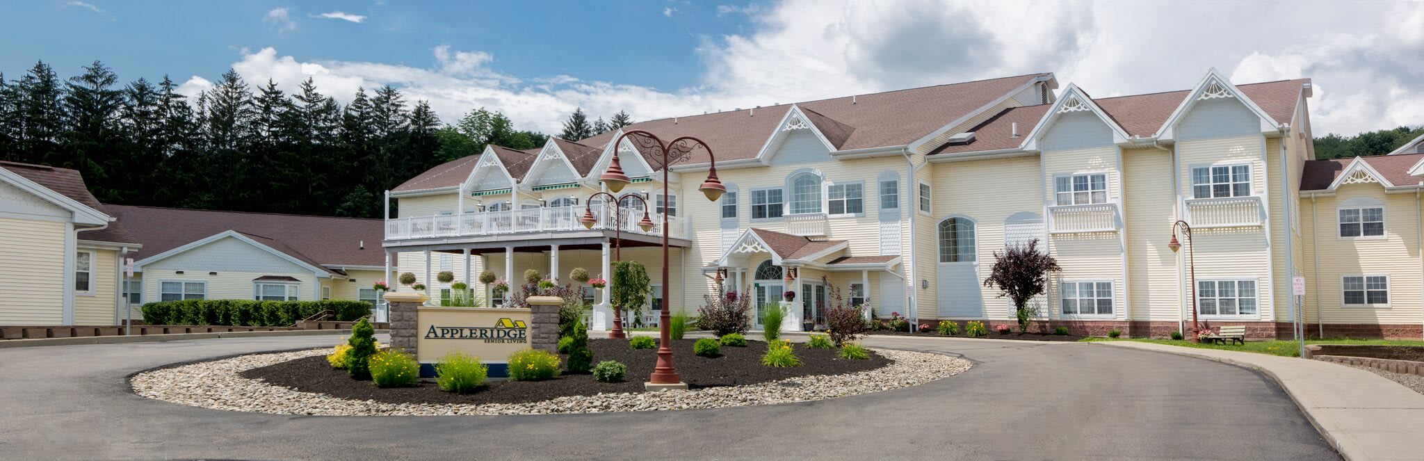Appleridge Senior Living community photo 1
