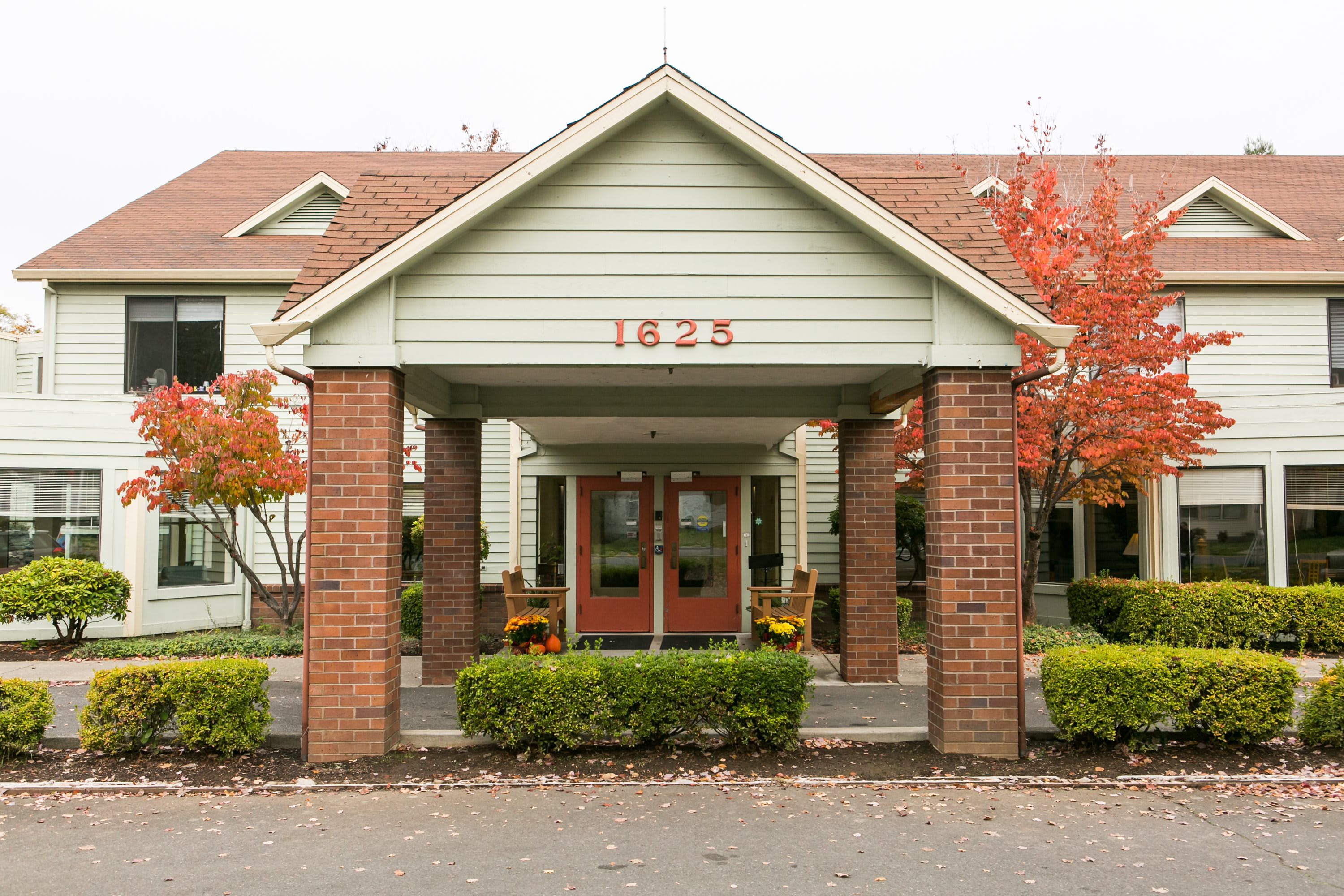 Santiam Gardens community photo 1
