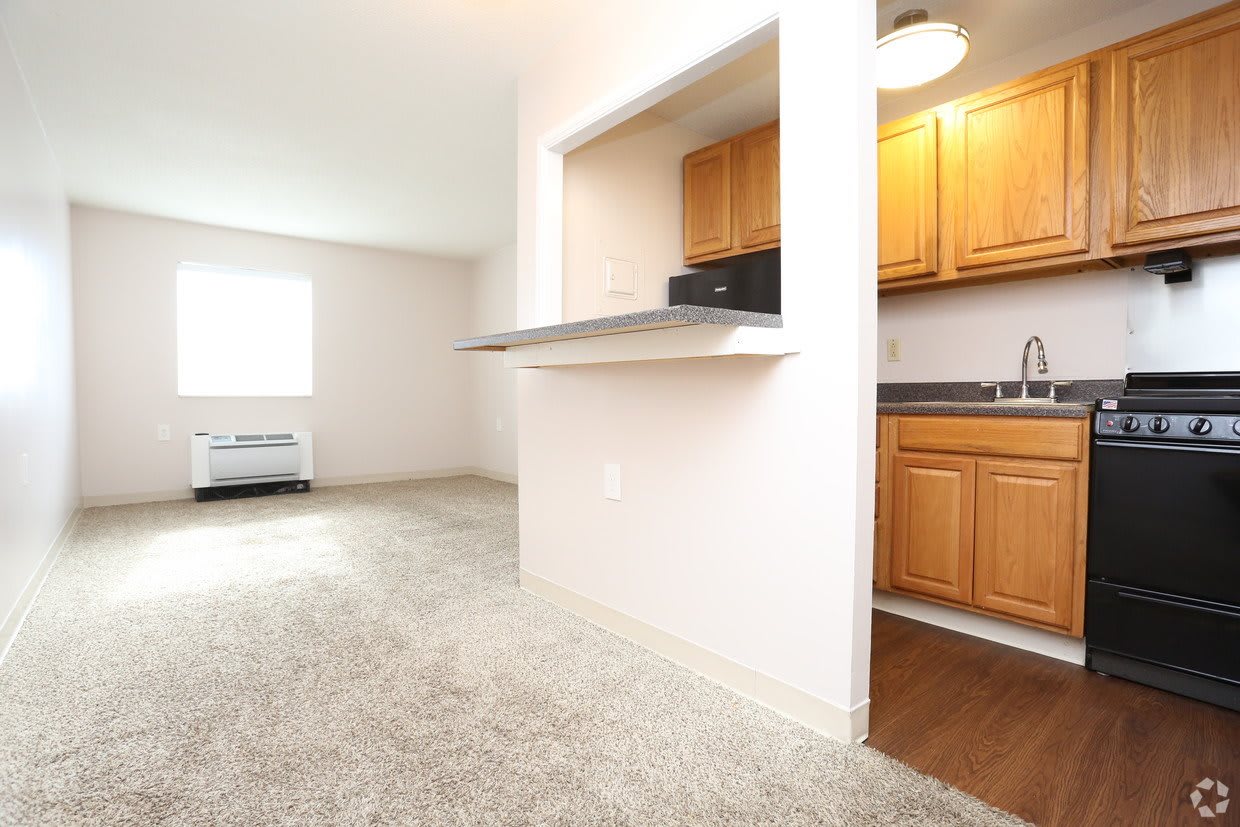 Rose Tower community photo 1