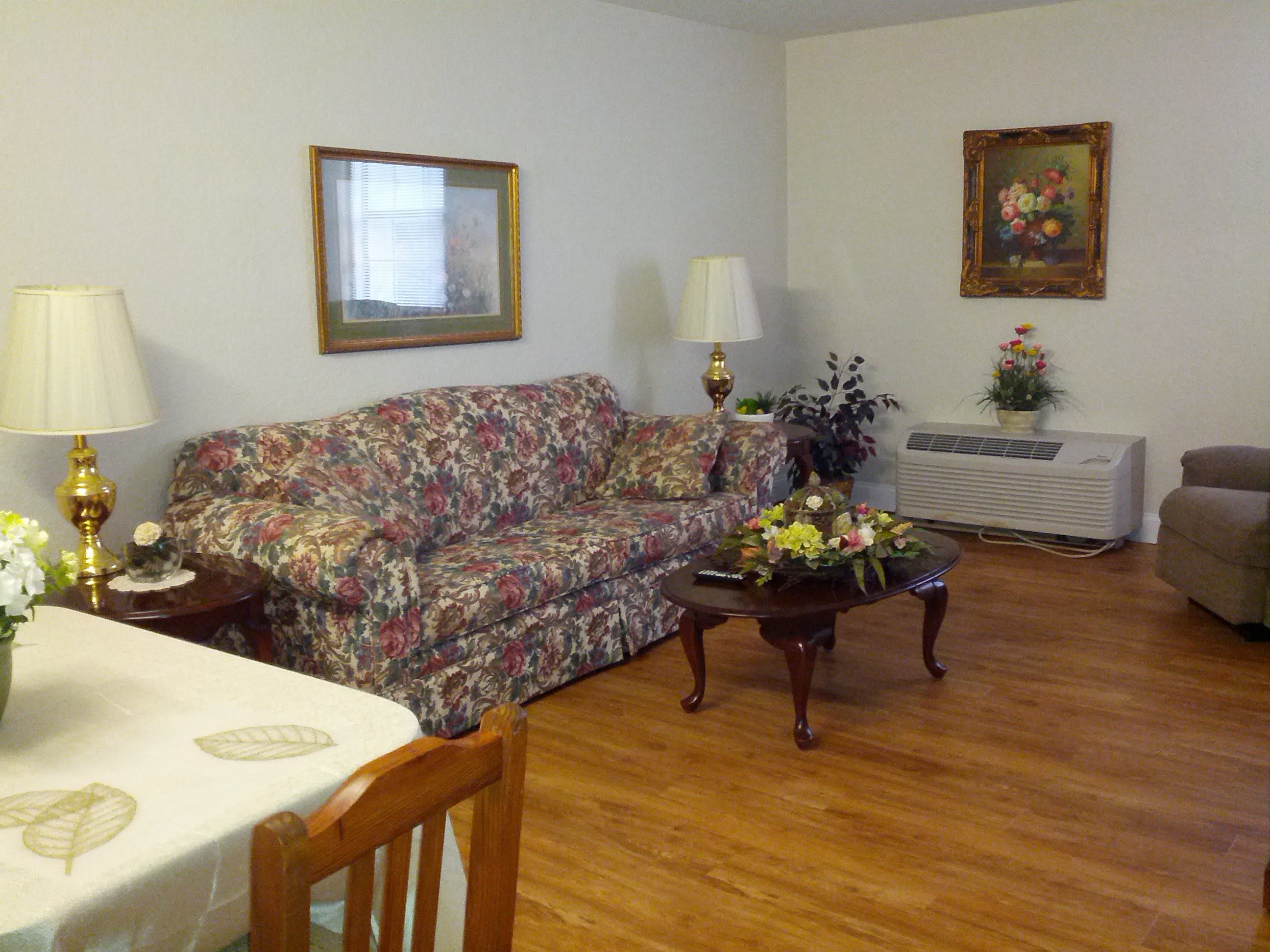 East Ridge Residence community photo 1