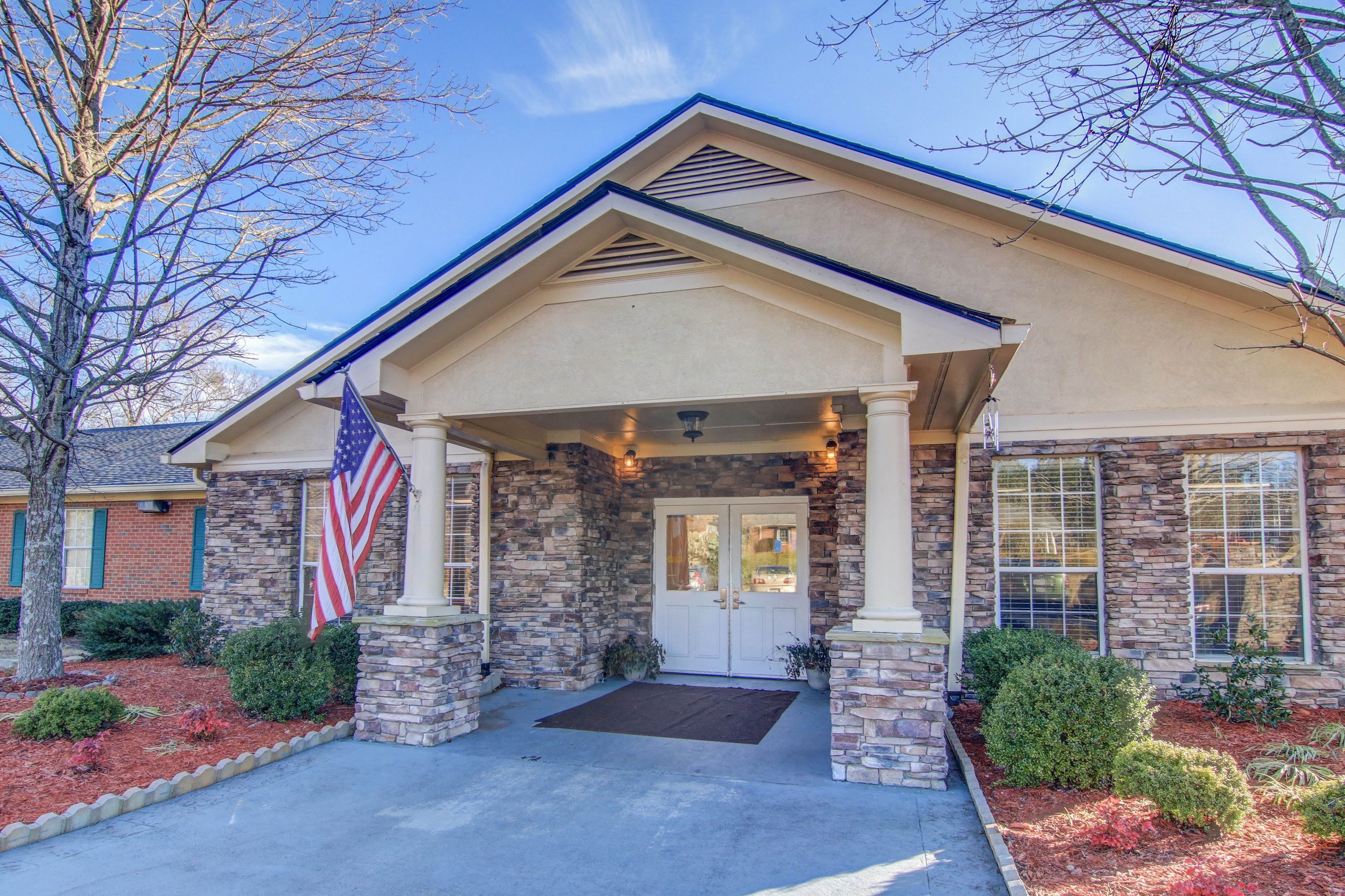 Manchester Court Assisted Living and Memory Care community photo 1