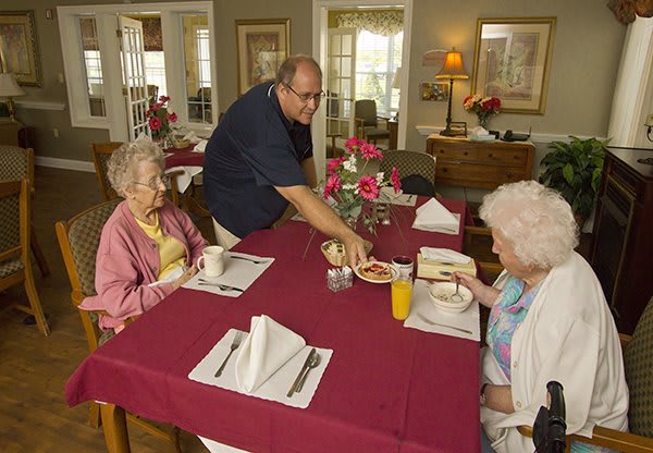 Abbey Manor of Elkton community photo 1