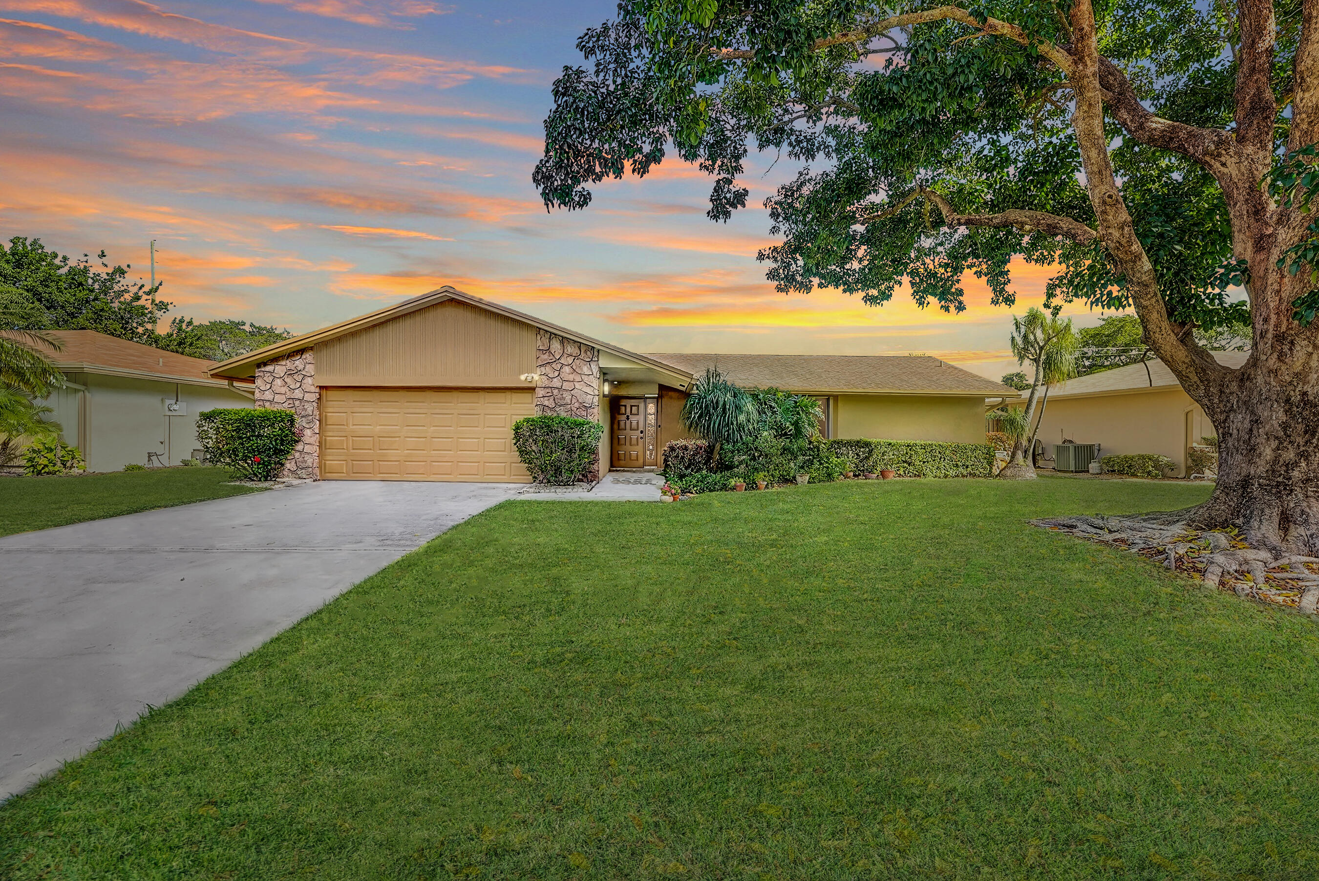 Rainberry Bay community photo 1