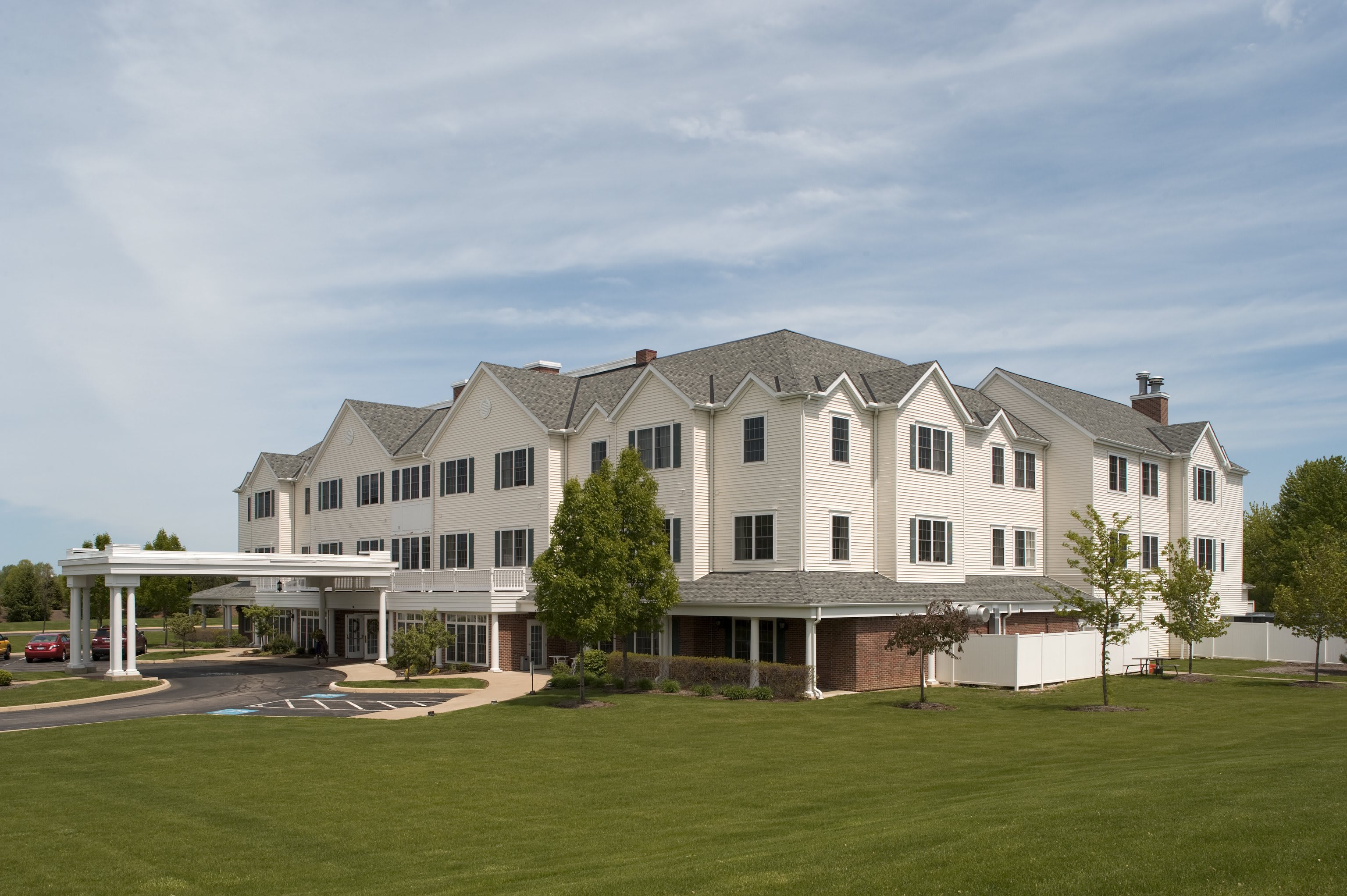 Devon Oaks Assisted Living community photo 1