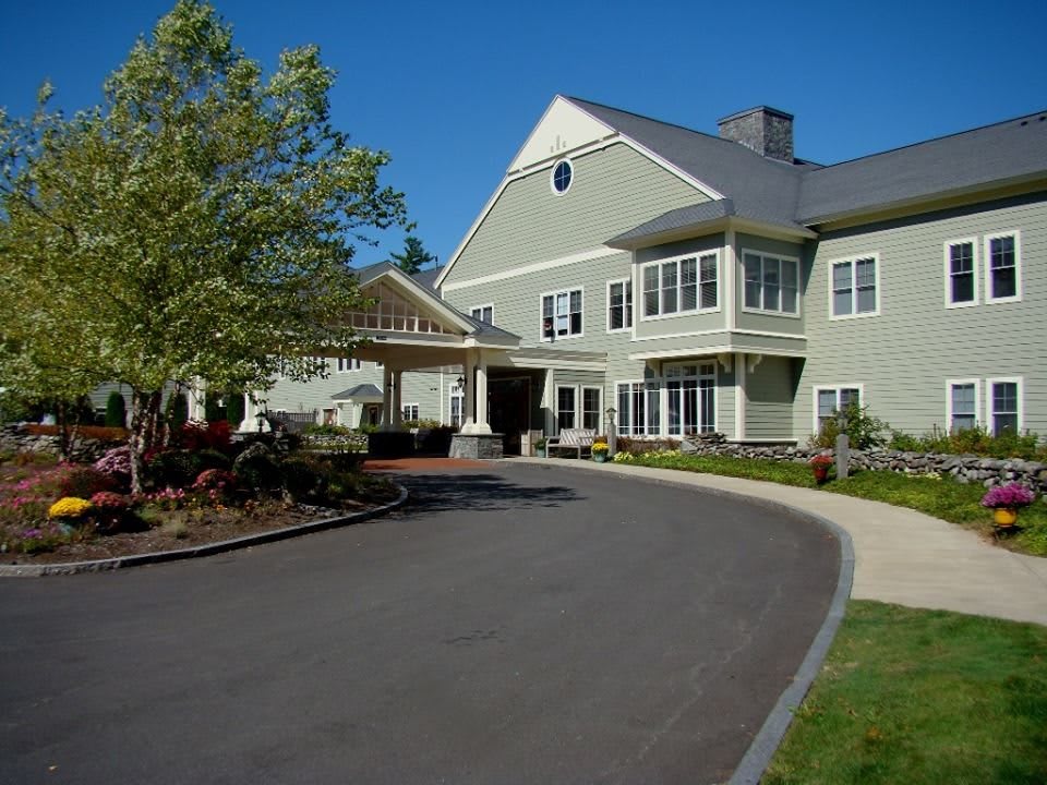 Dirigo Pines community photo 1