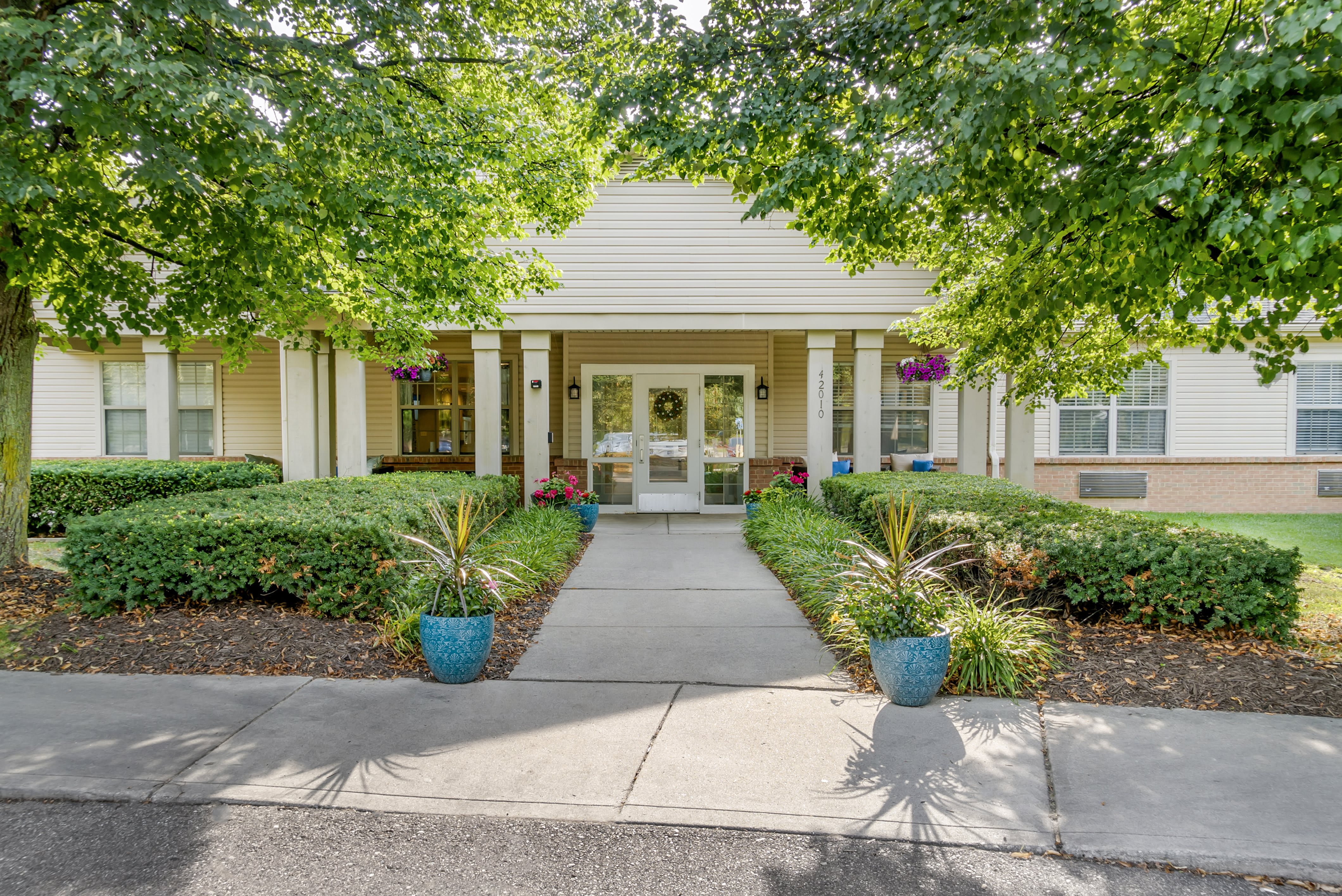 Addington Place Memory Care Northville community photo 1