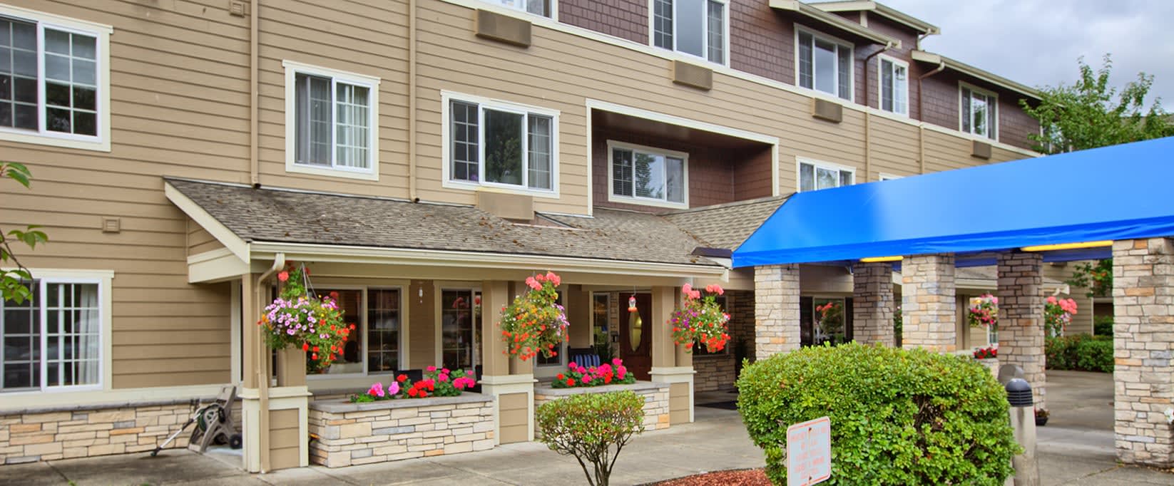 Brookdale Courtyard Puyallup community photo 1