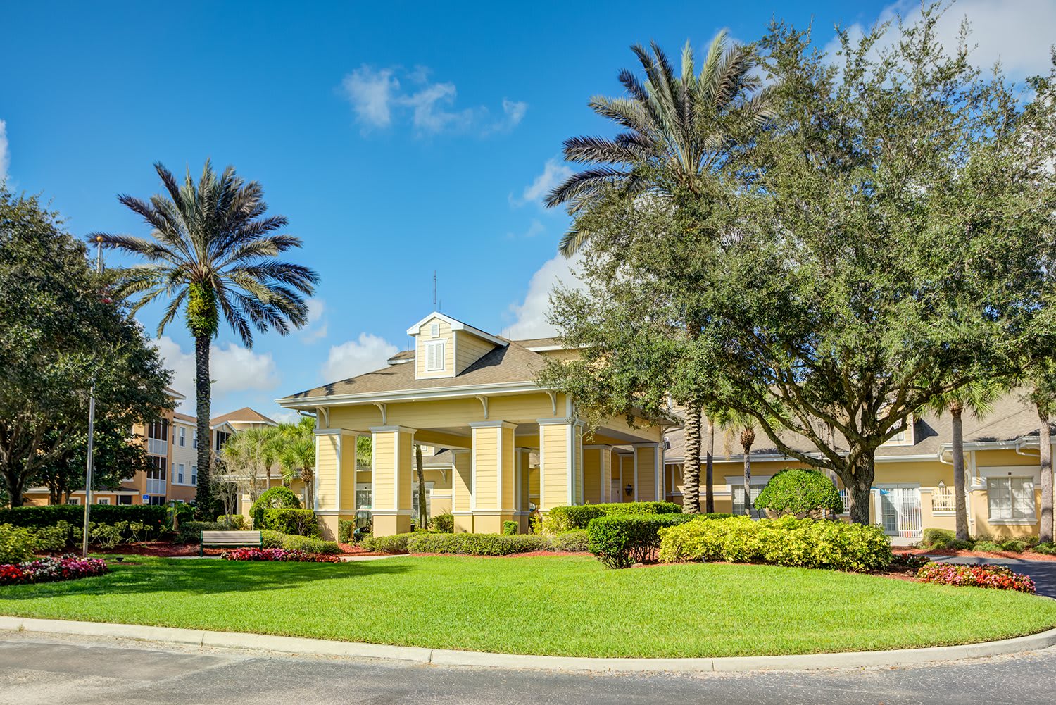 Aston Gardens at Tampa Bay community photo 1